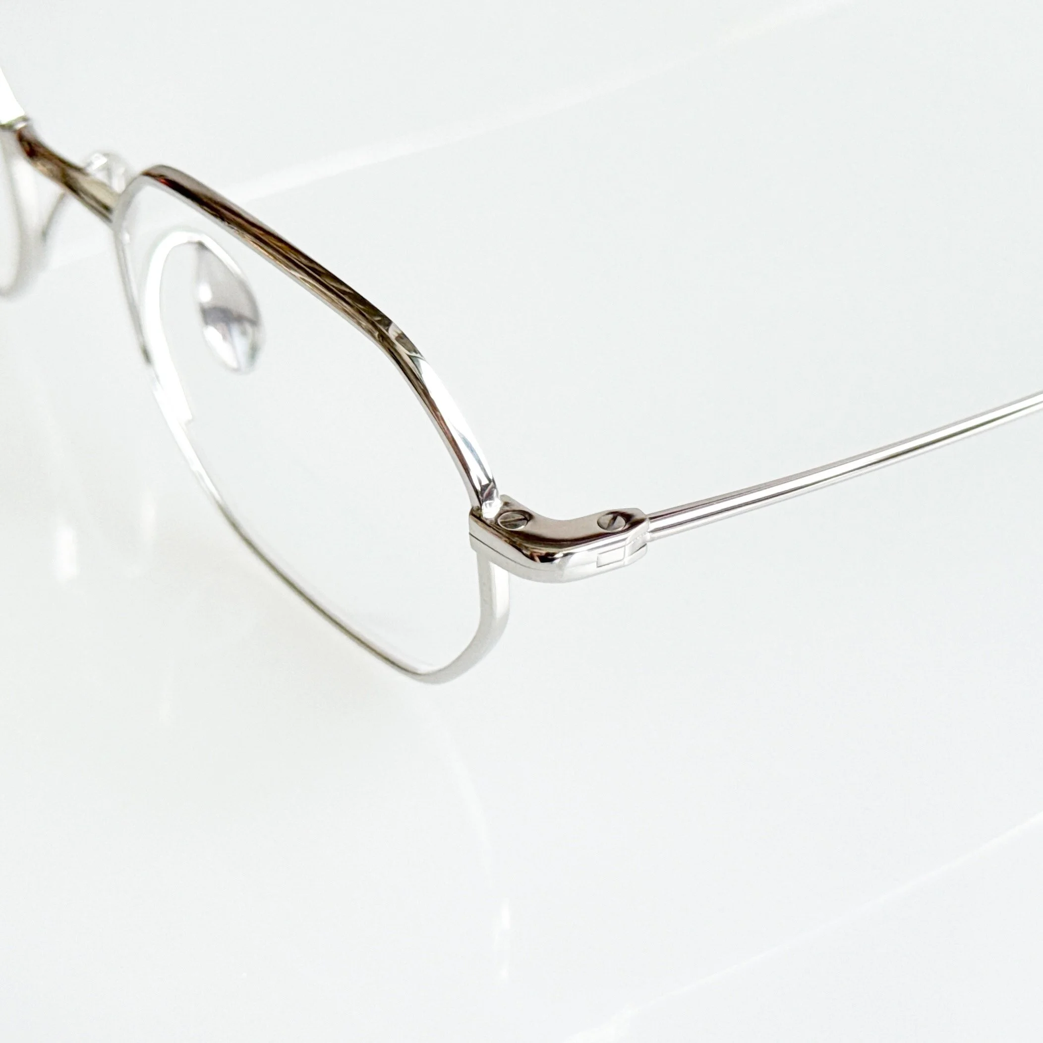 yuichi-toyama-glasses-nathan-u-180-col-2-silver-price-frames-6.jpg
