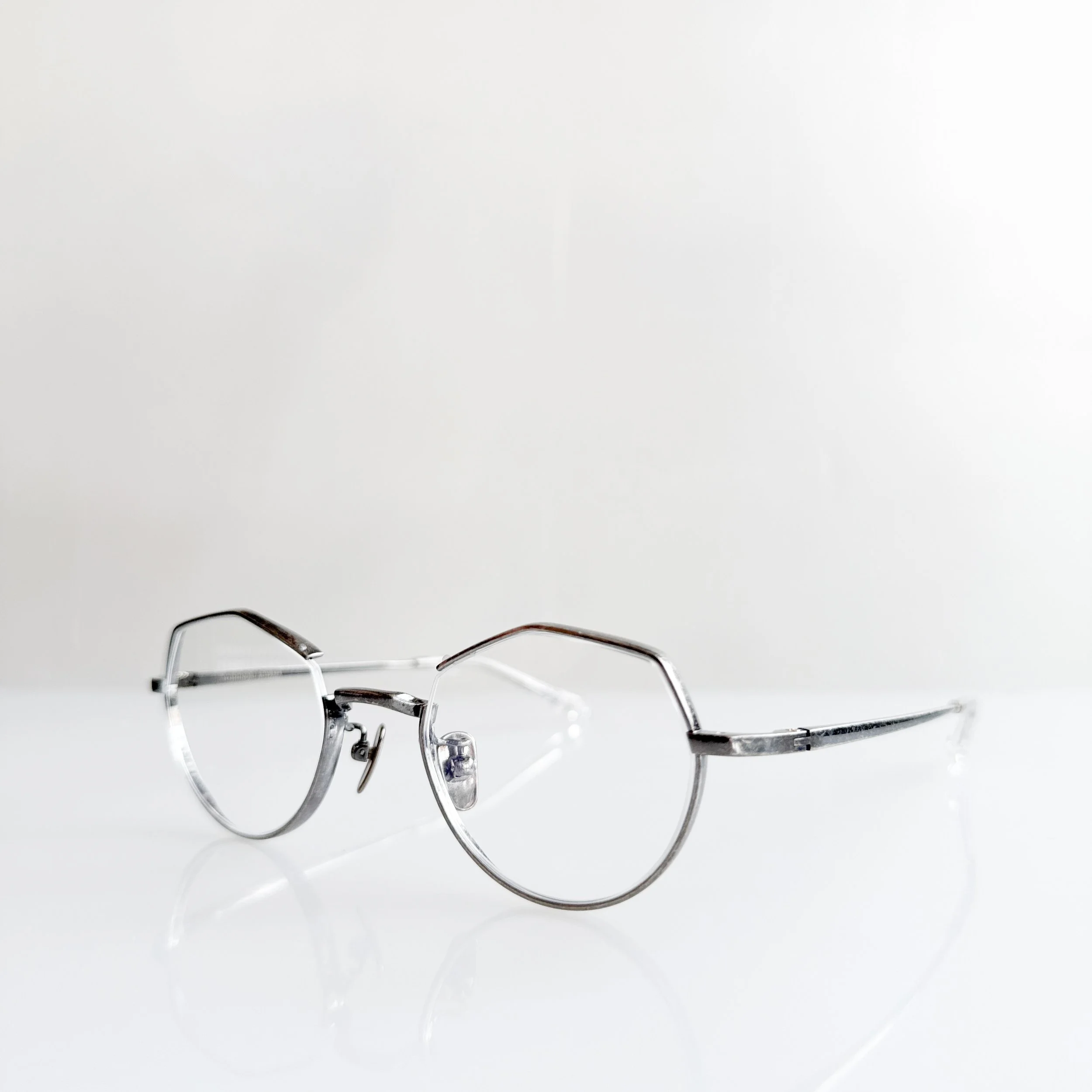 yoshinori-aoyama-ya-023-col-04-damage-silver-john-varvatos-2.jpg