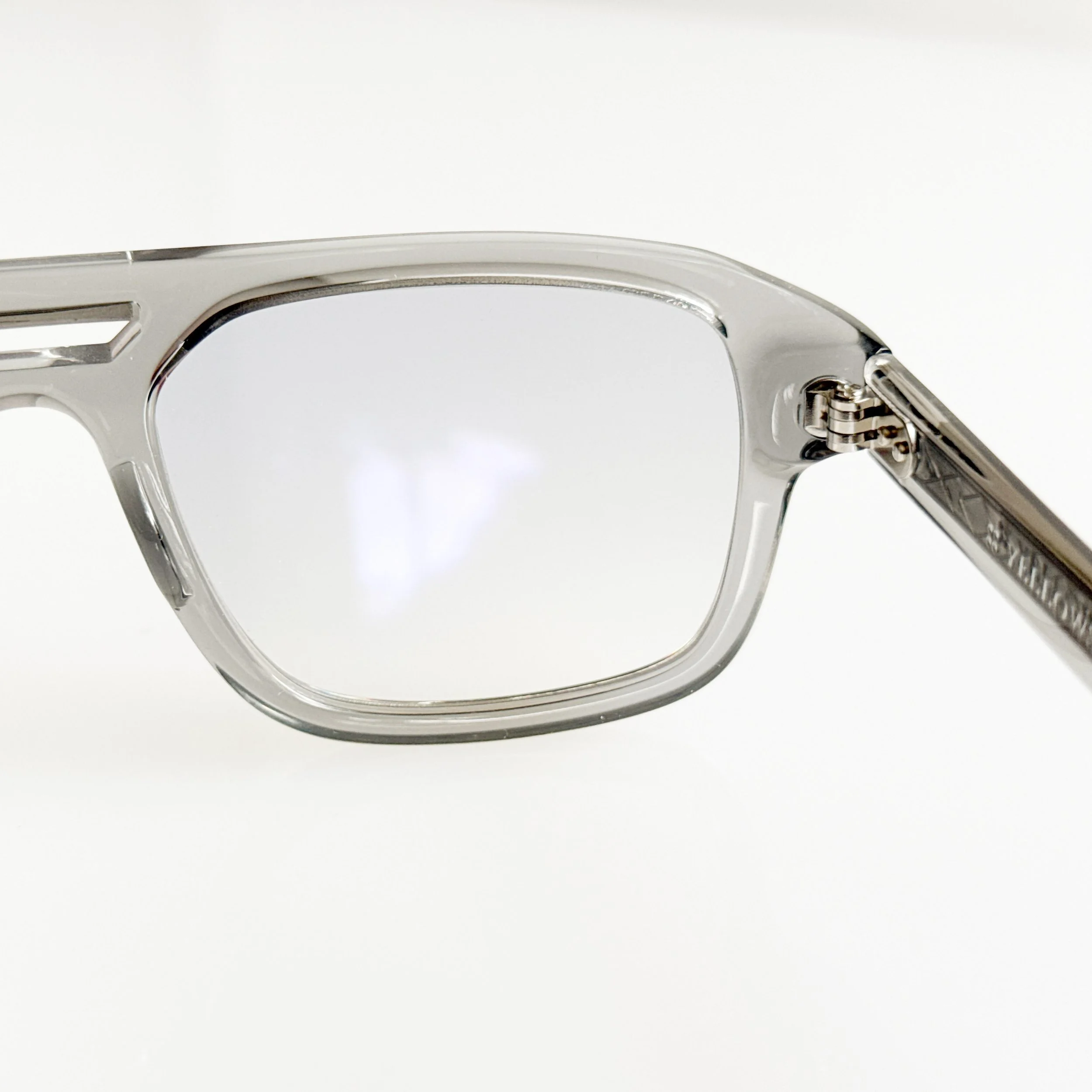 yellows-plus-seth-c554-moonstone-best-eyeglass-store-chicago-5.jpg