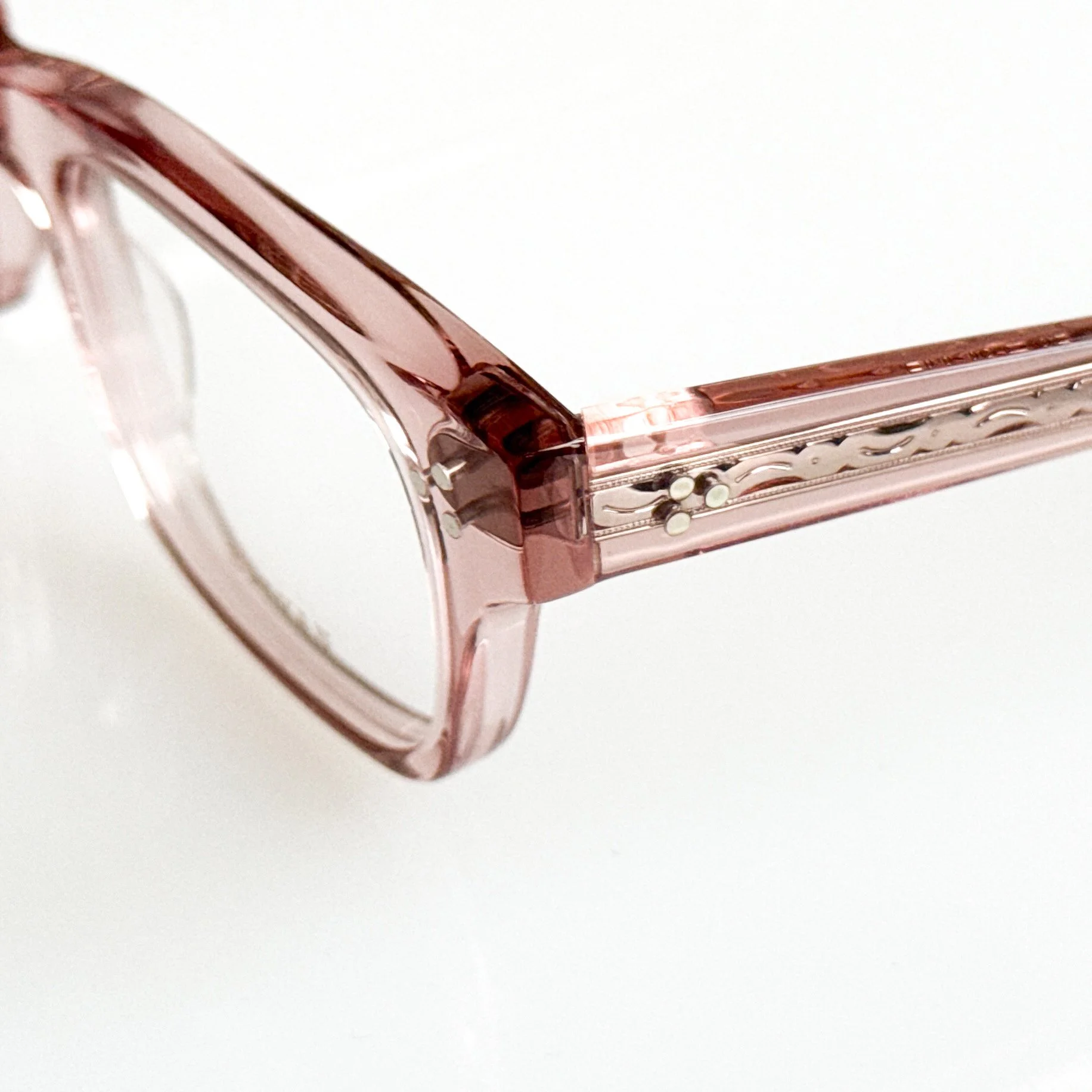 where-to-find-eyevan-7285-eyewear-sullivan-e-pgpk-pink-3.jpg