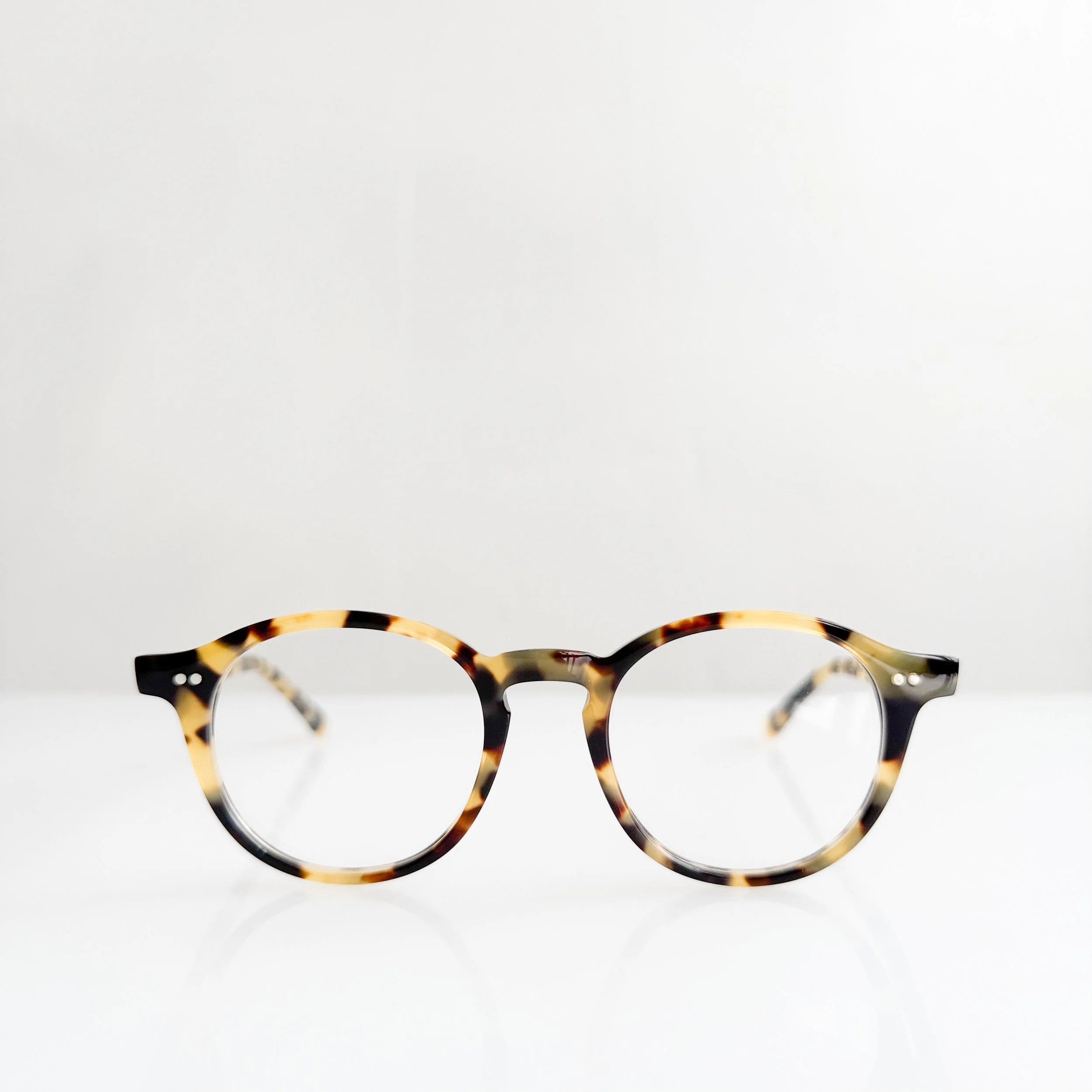 opticianado-407-tokyo-tortoise-glasses-oliver-peoples-peck-2.jpg