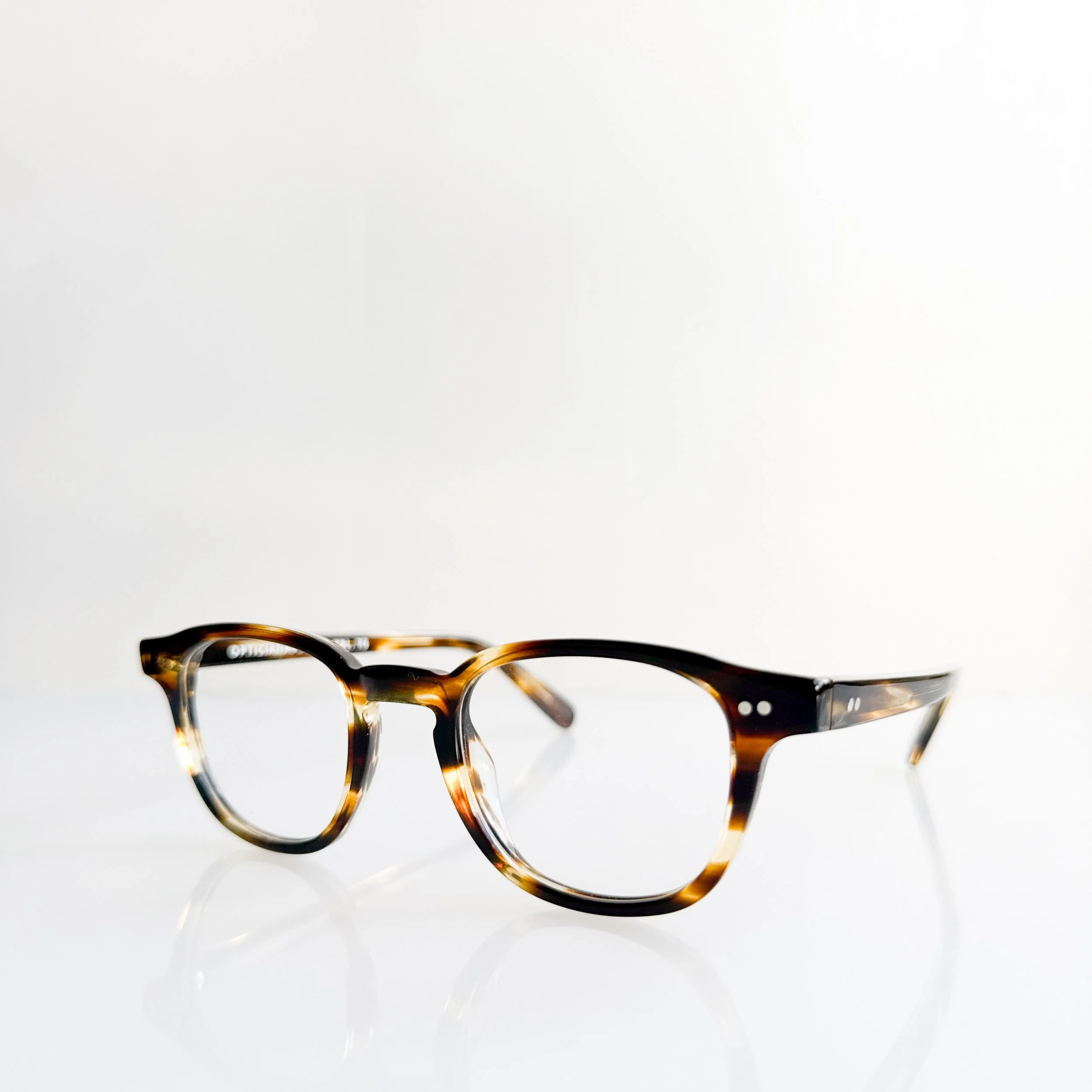 opticianado-402-col-tg-high-end-stylish-funky-eyewear-shops-2.jpg