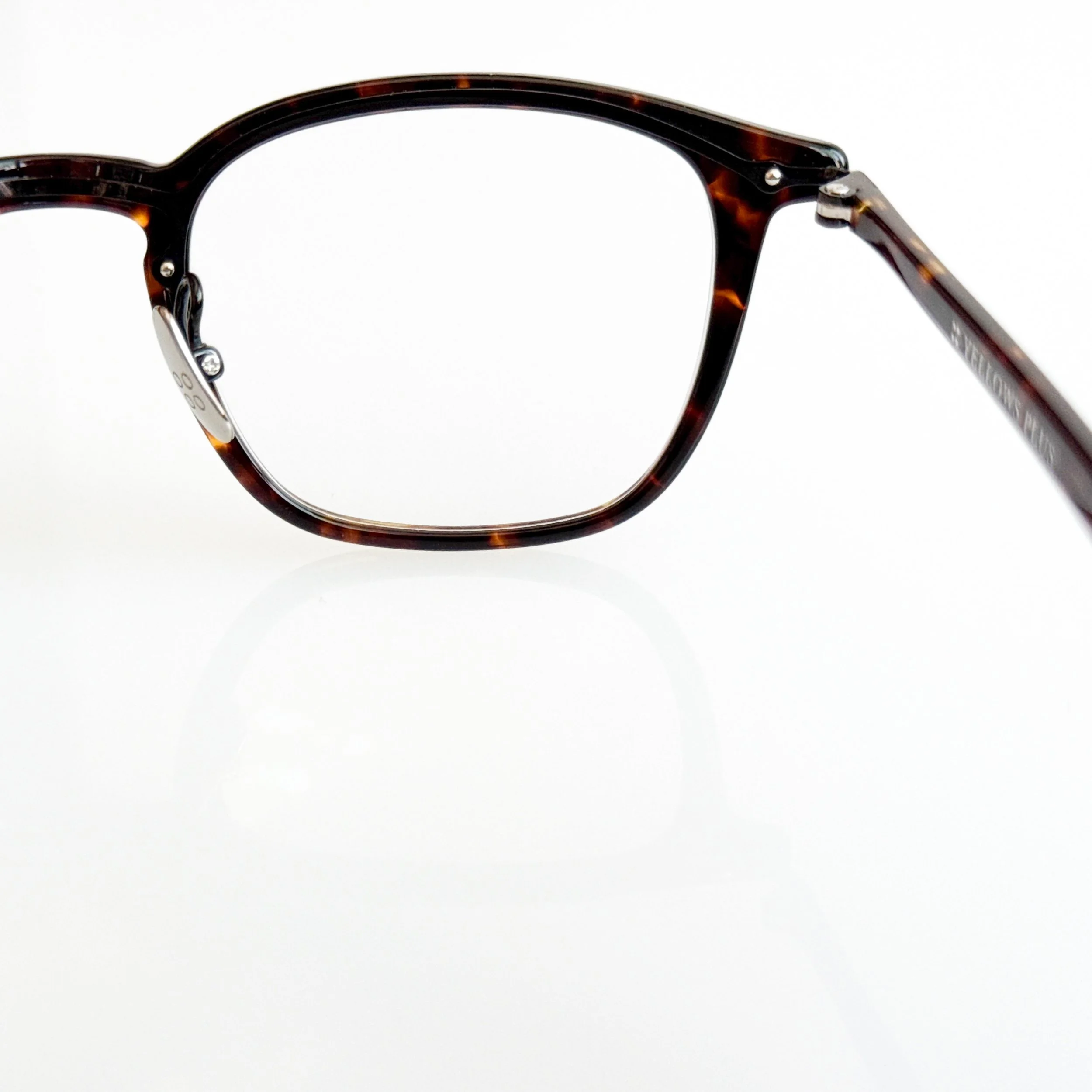 yellows-plus-bruno-c494bk-fine-turtle-black-masunaga-chicago-4.jpg