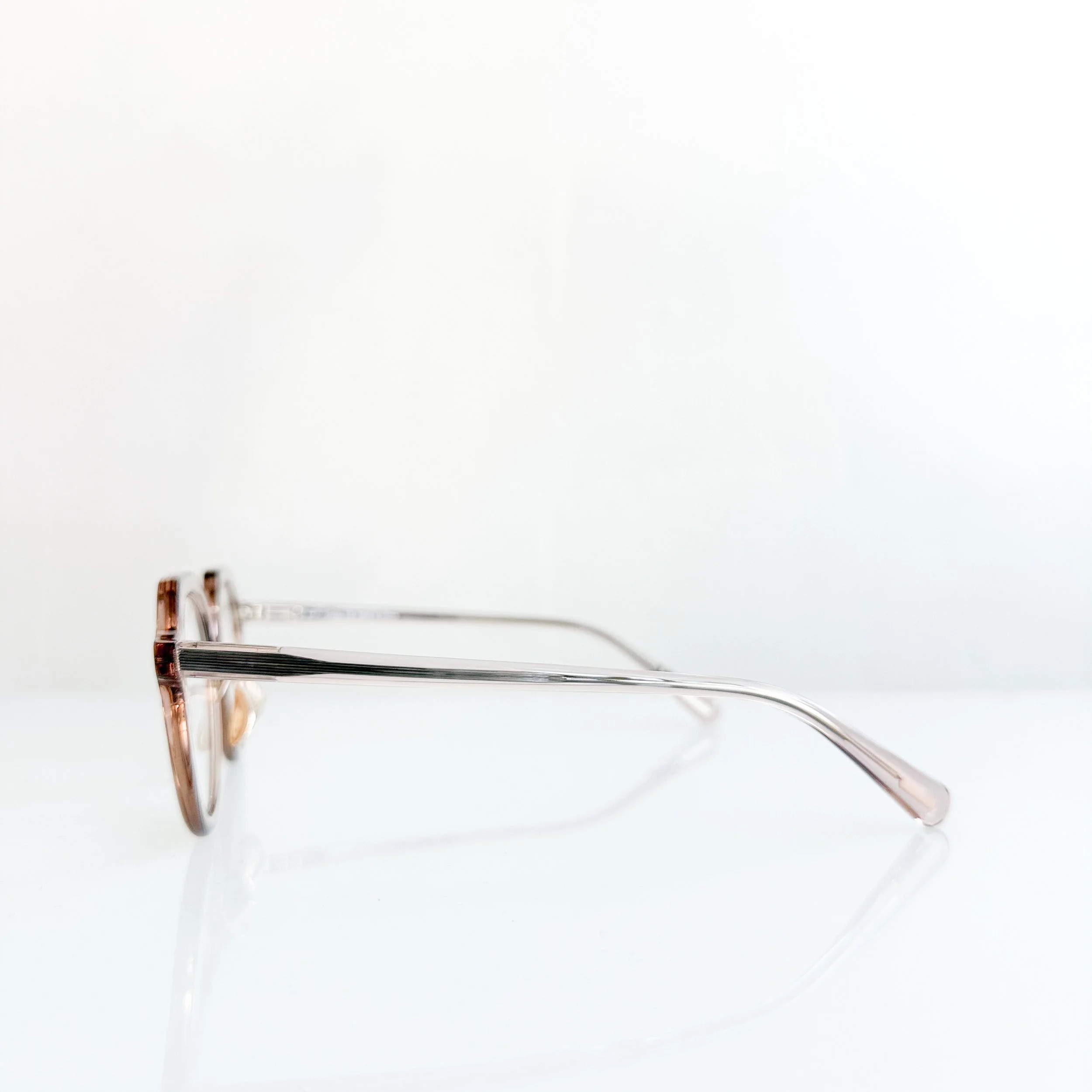 yuichi-toyama-msp-u-172-col-04-clear-red-brown-beacon-diablo-3.jpg
