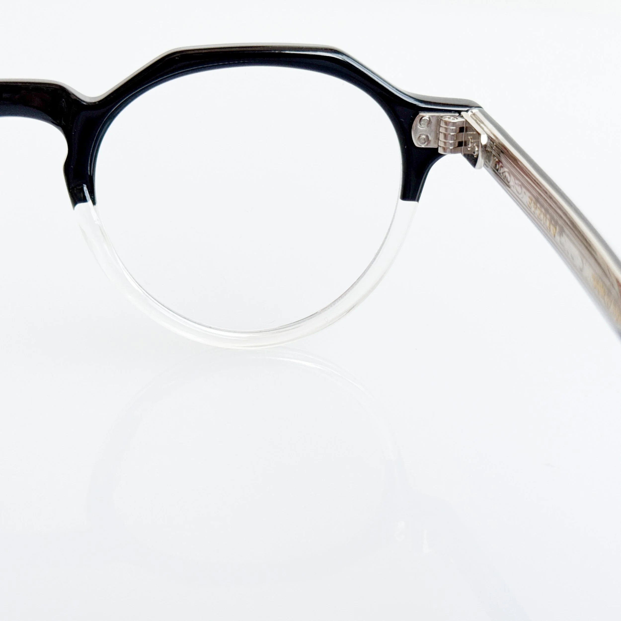 eyevan-7285-attache-47-e-color-tt-dark-academia-glasses-5.jpg