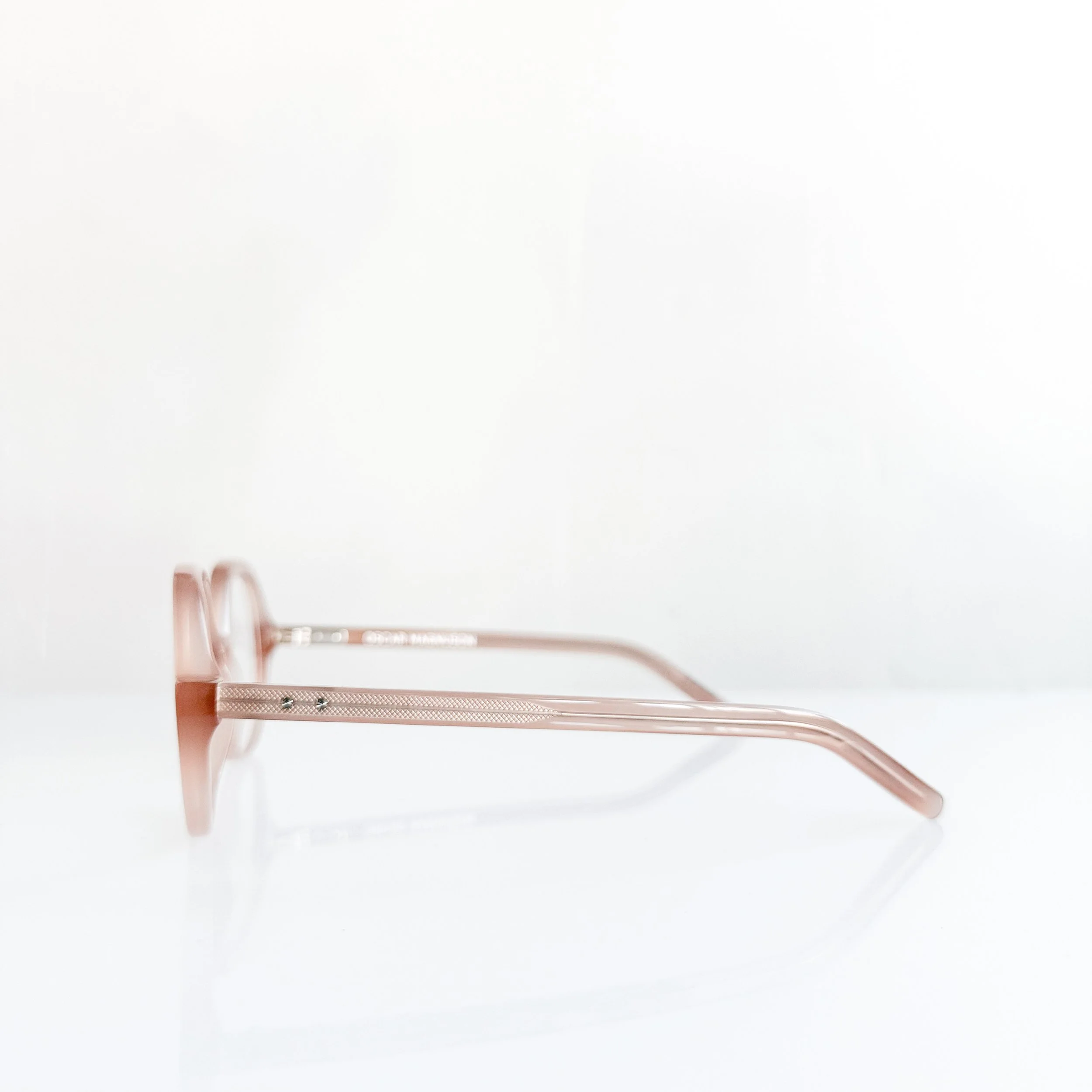 oscar-magnuson-bibi-om1-pale-grey-70s-retro-style-glasses-3.jpg