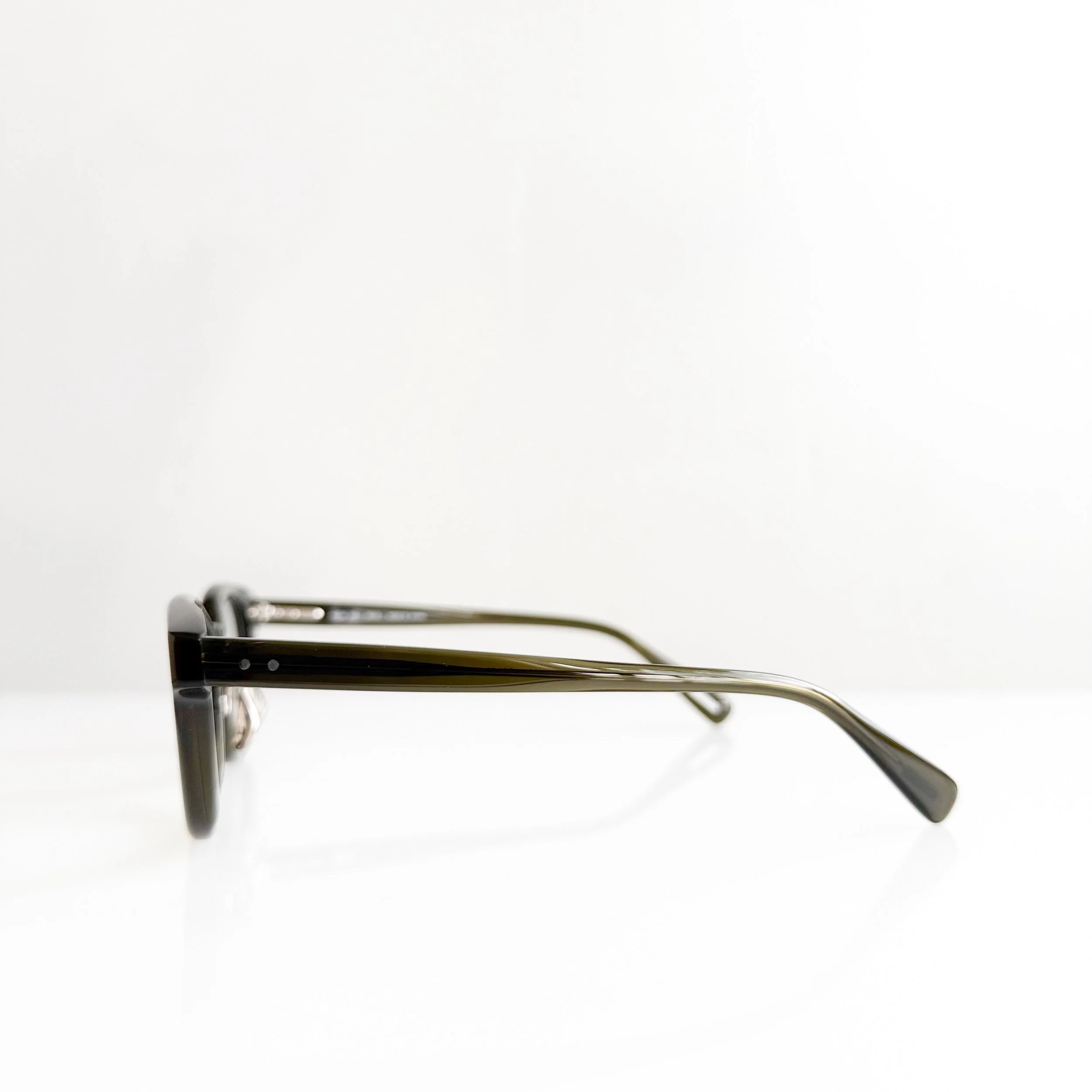 yuichi-toyama-wlg-u-179-col-4-khaki-malibu-igeta-bastille-3.jpg