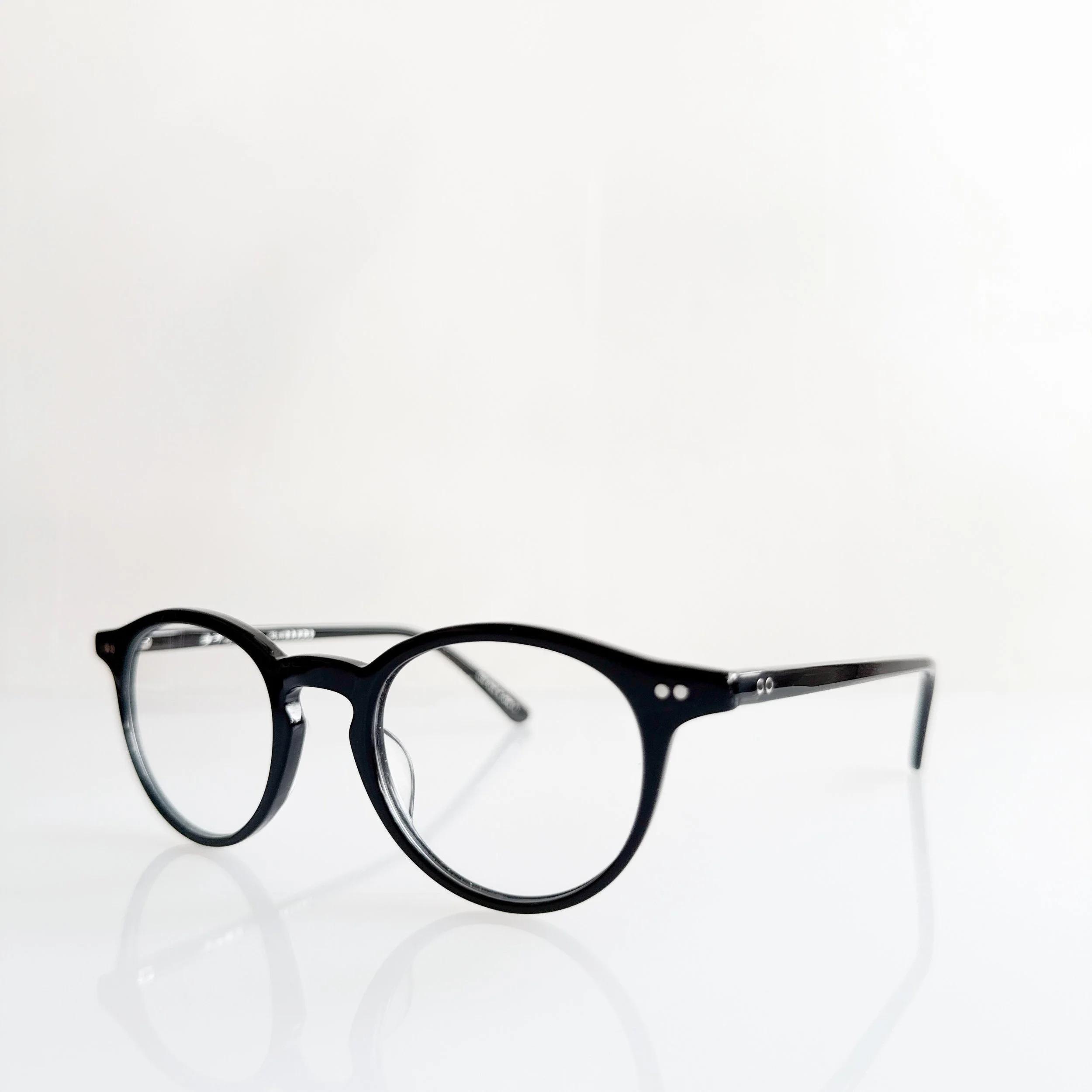 kaneko-optical-kb-09-bk-black-keyhole-bridge-glasses-men-4.jpg