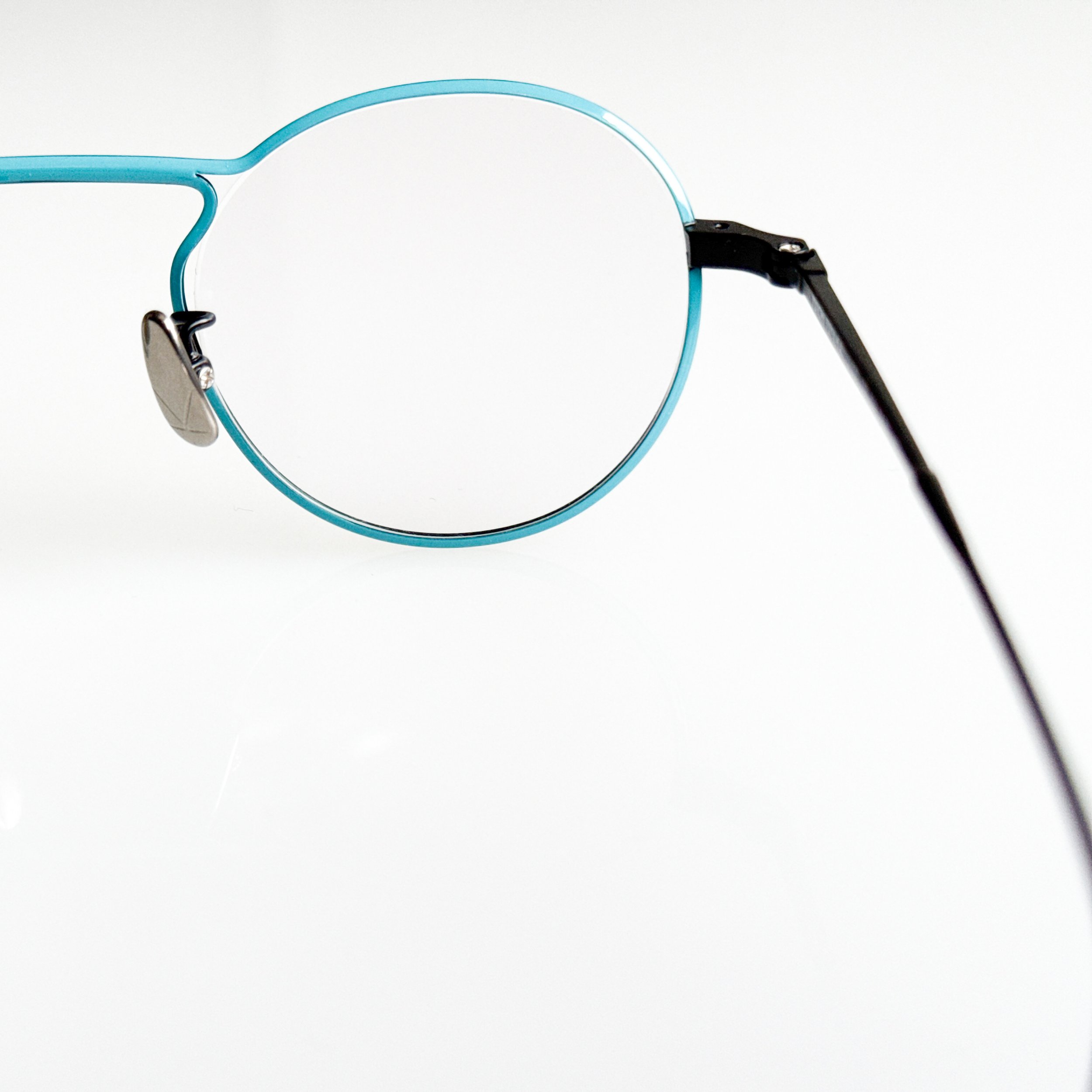 yuichi-toyama-itten-u-107-col-6-black-best-optician-chicago-4.jpg