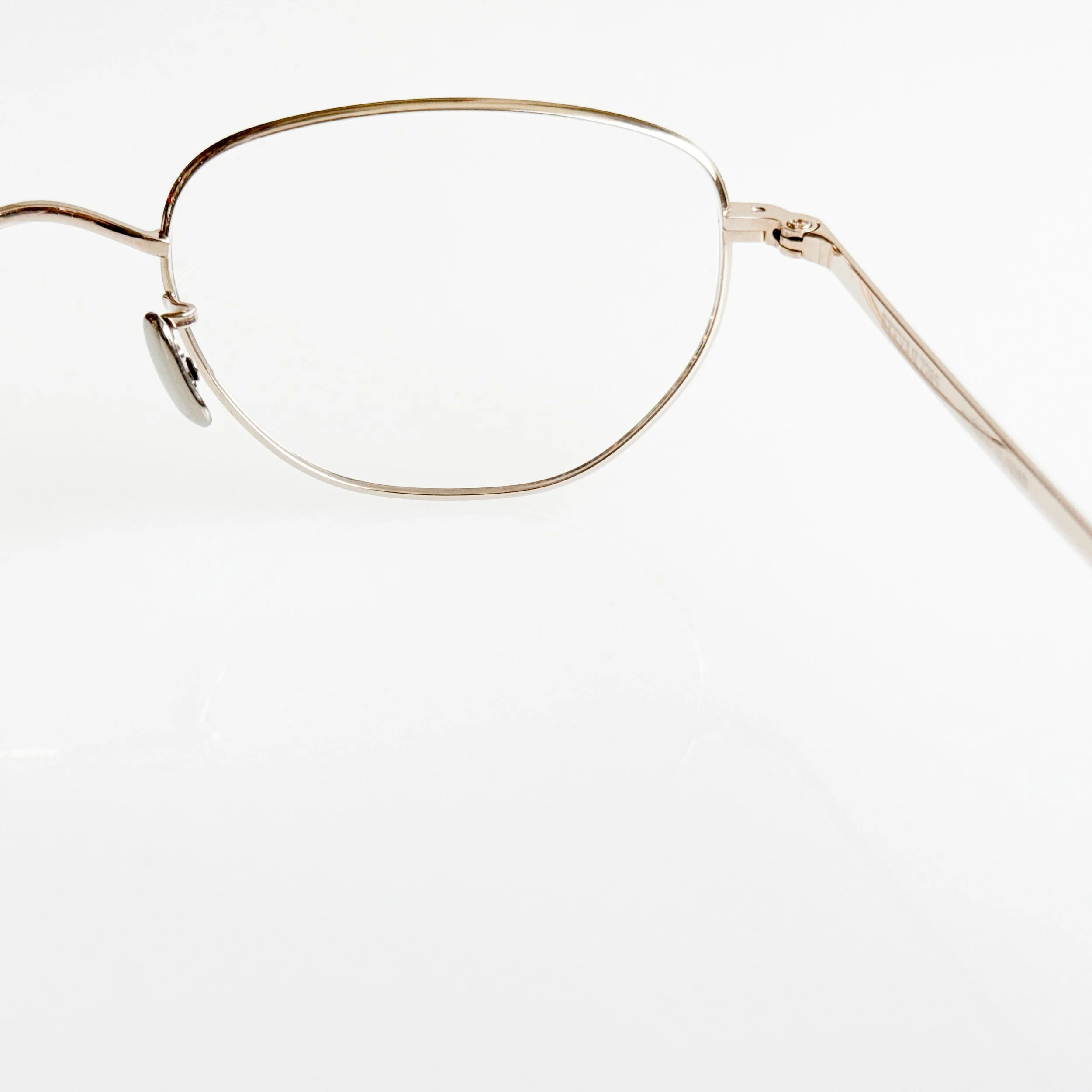 eyevan-7285-161-48-c-902-gold-japanese-glasses-chicago -6.jpg