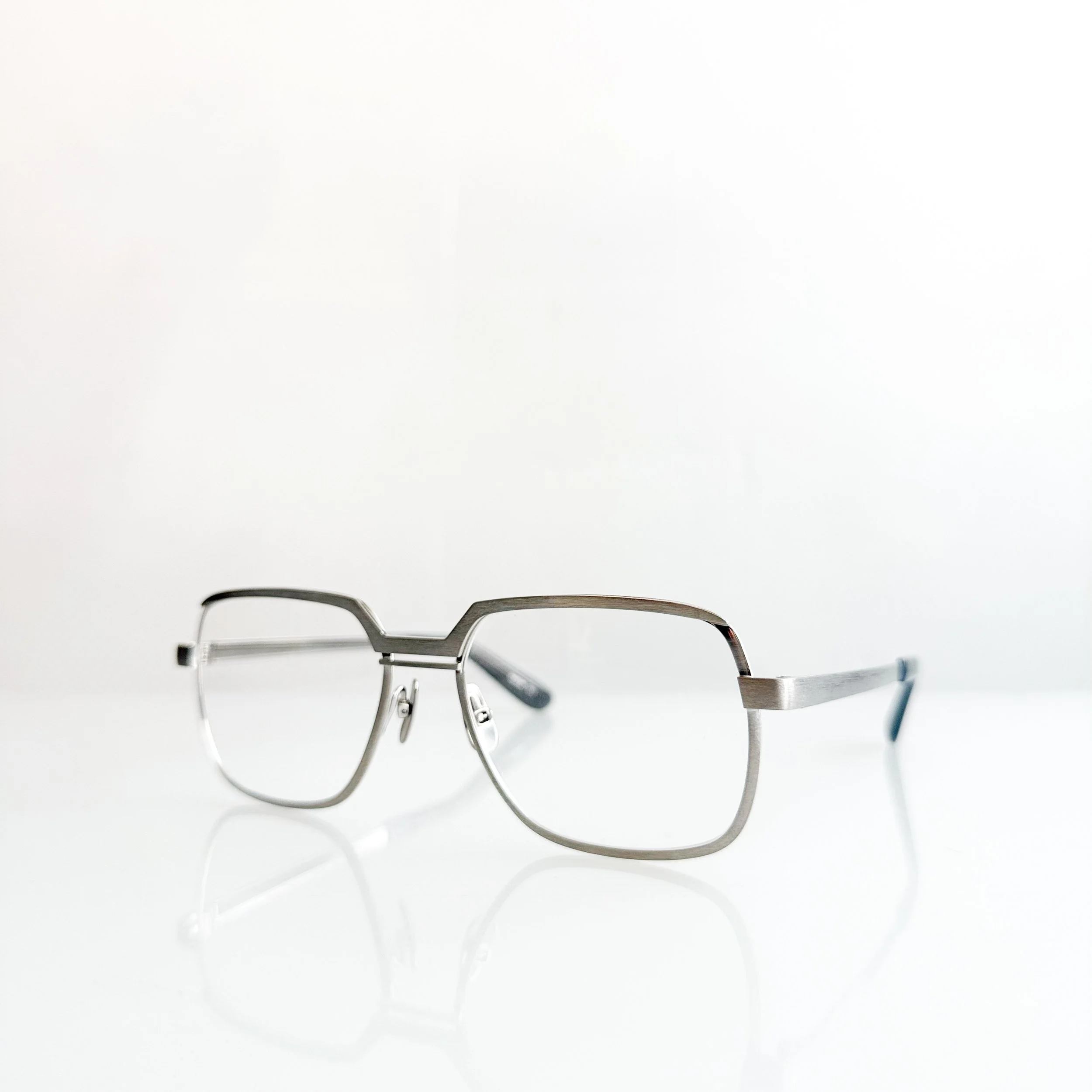 yellows-plus-hudson-c-1-silver-high-end-optical-chicago-4.jpg