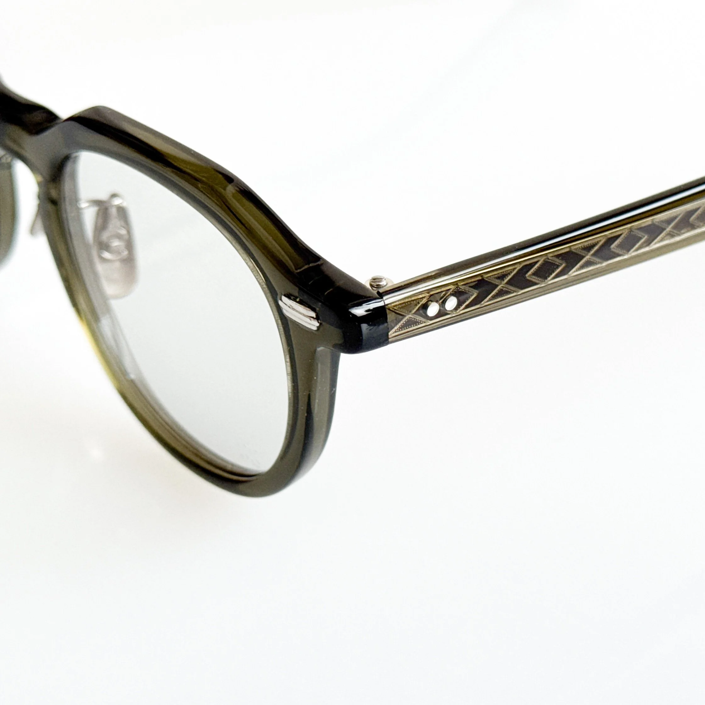 yellows-plus-blake-c529-harrods-green-crown-panto-glasses-5.jpg