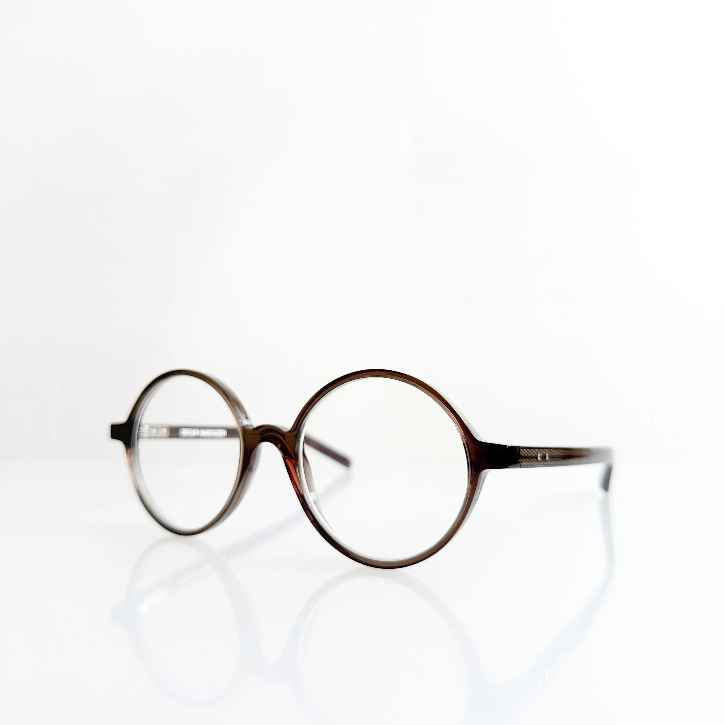 oscar-magnuson-iris-om1-urban-green-perfectly-round-eyeglass-2.jpg