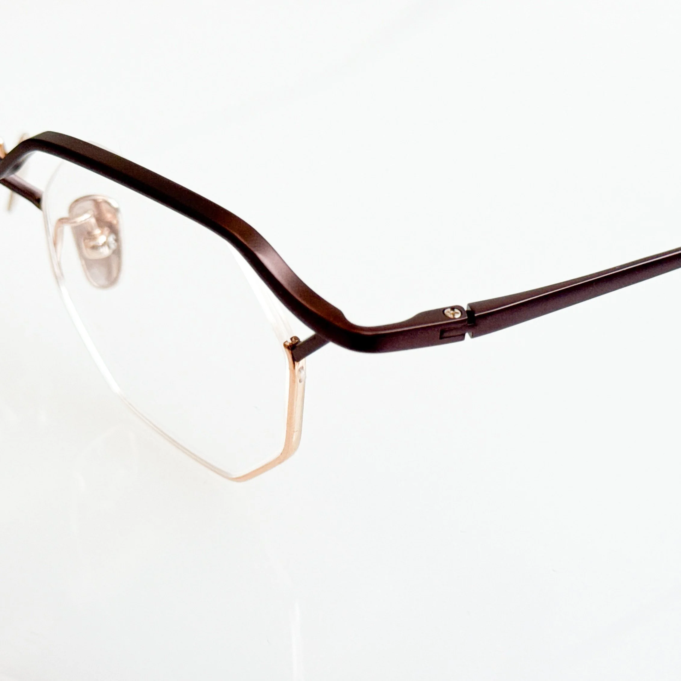 yoshinori-aoyama-ya-013-col-4-brown-gold-independent-eyewear-5.jpg