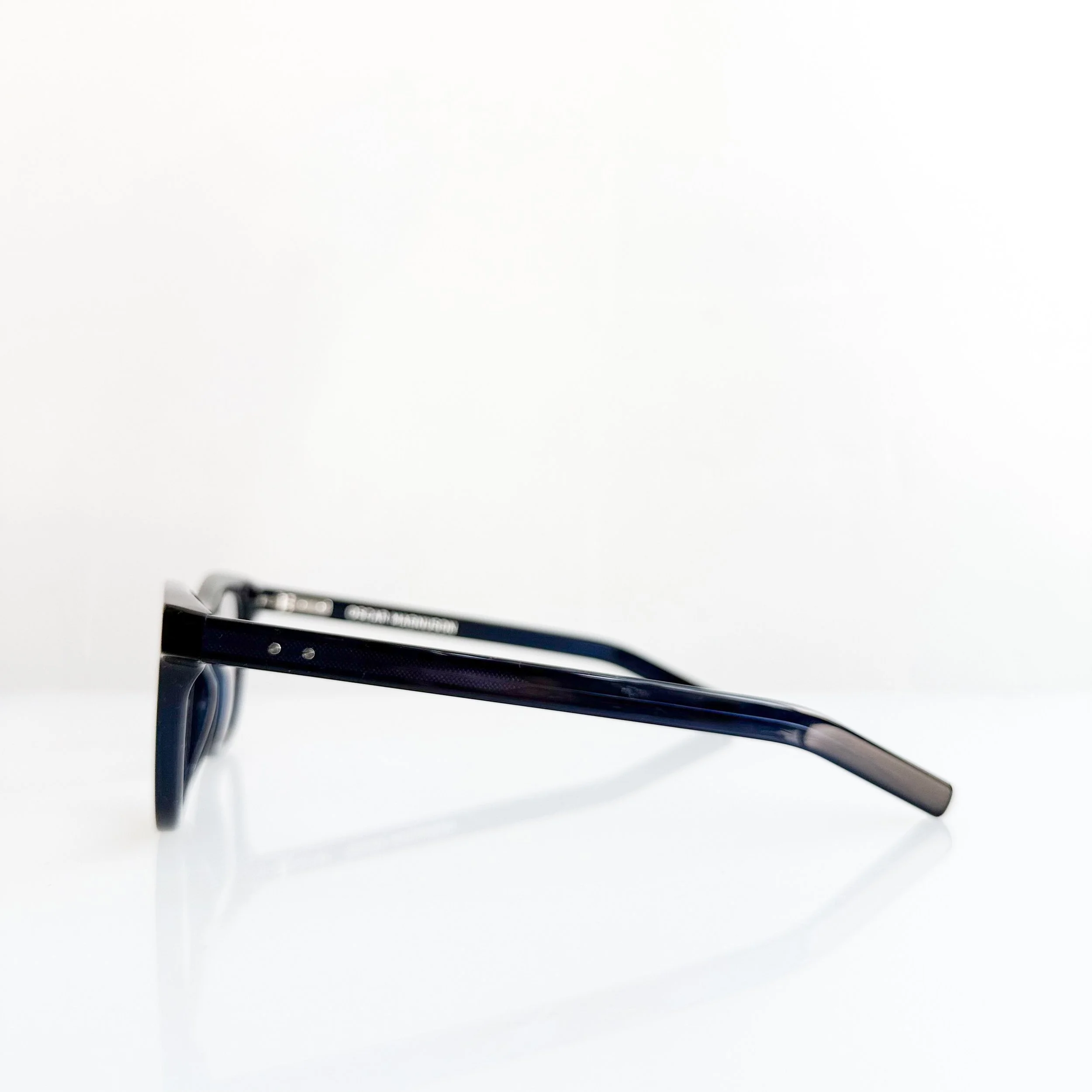 oscar-magnuson-colin-deep-ink-chicago-high-end-optical-store-3.jpg