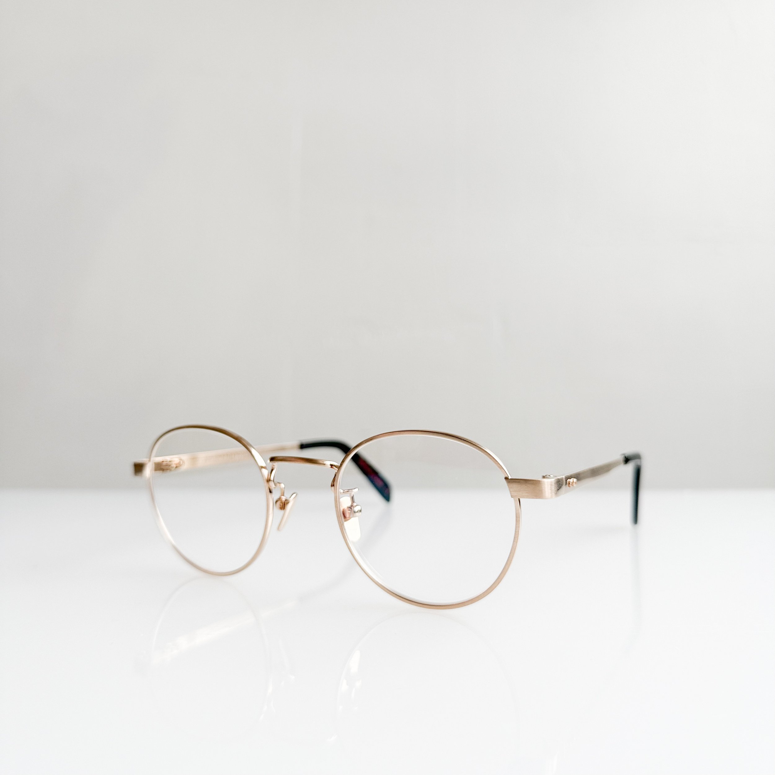 lab-rabbit-dancen-round-gold-glasses-frames-men-woman-women-5.jpg
