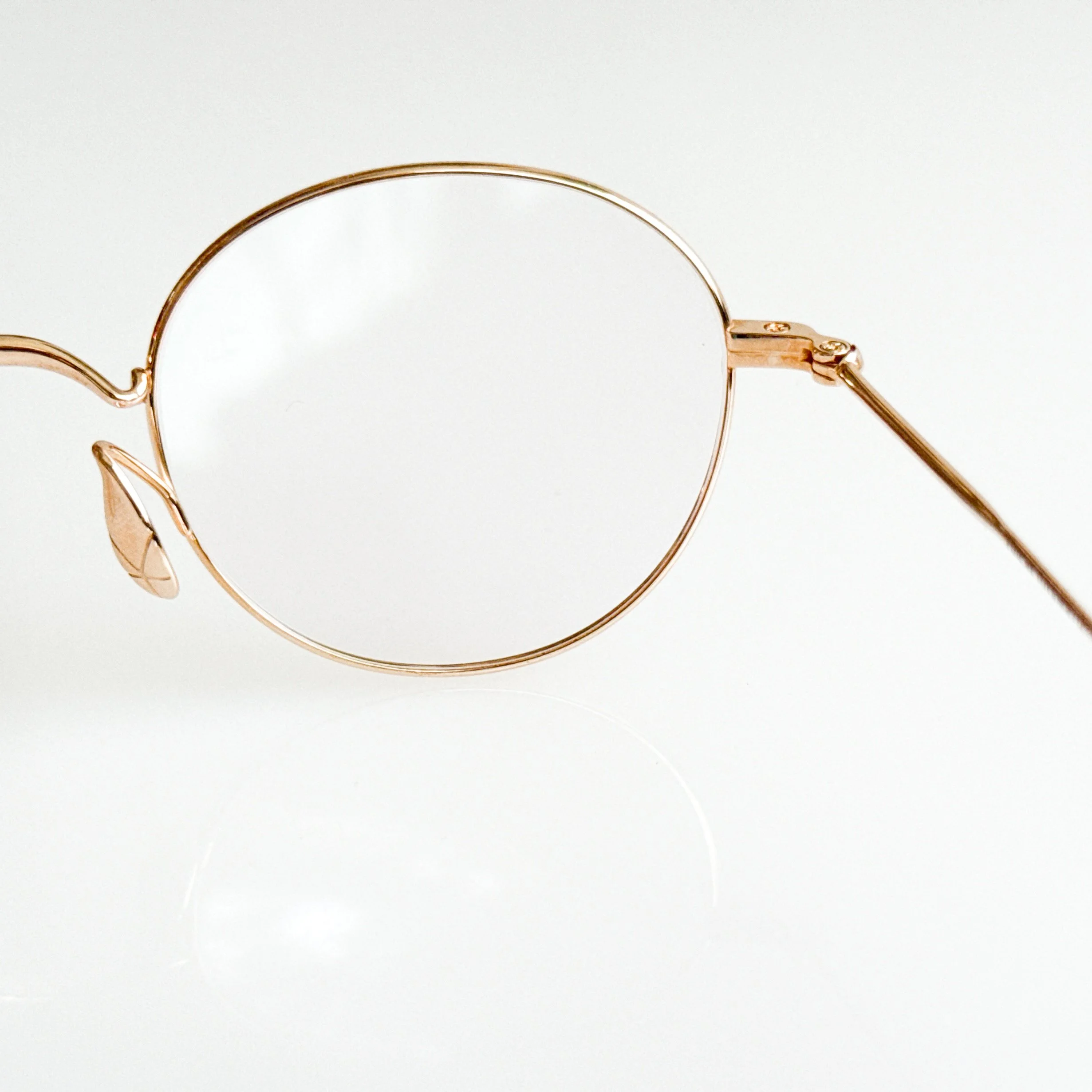 yuichi-toyama-tomoe-u-133-col-5-pink-gold-rose-gold-glasses-4.jpg