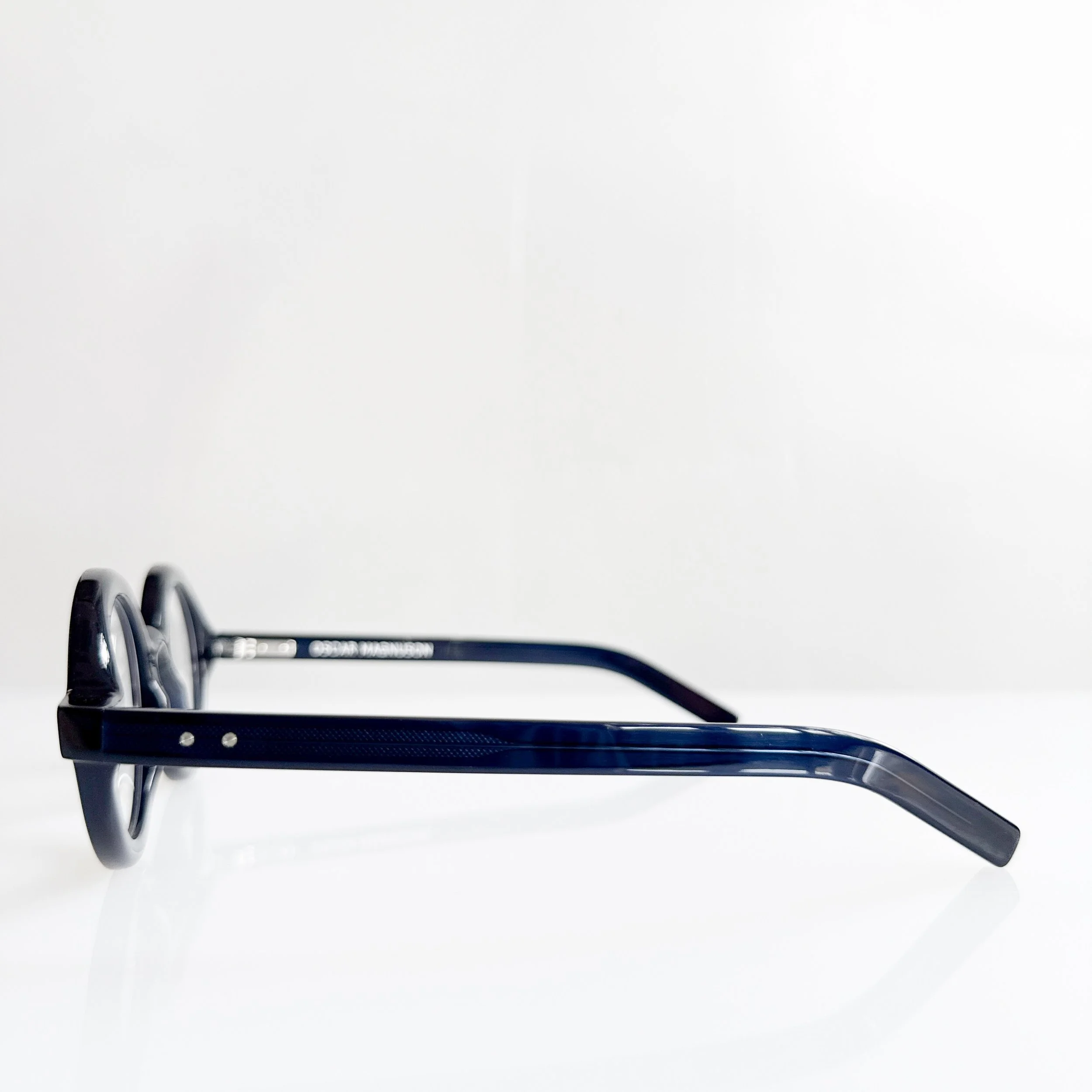oscar-magnuson-harrie-om2-deep-ink-chicago-eyeglasses-stores-3.jpg