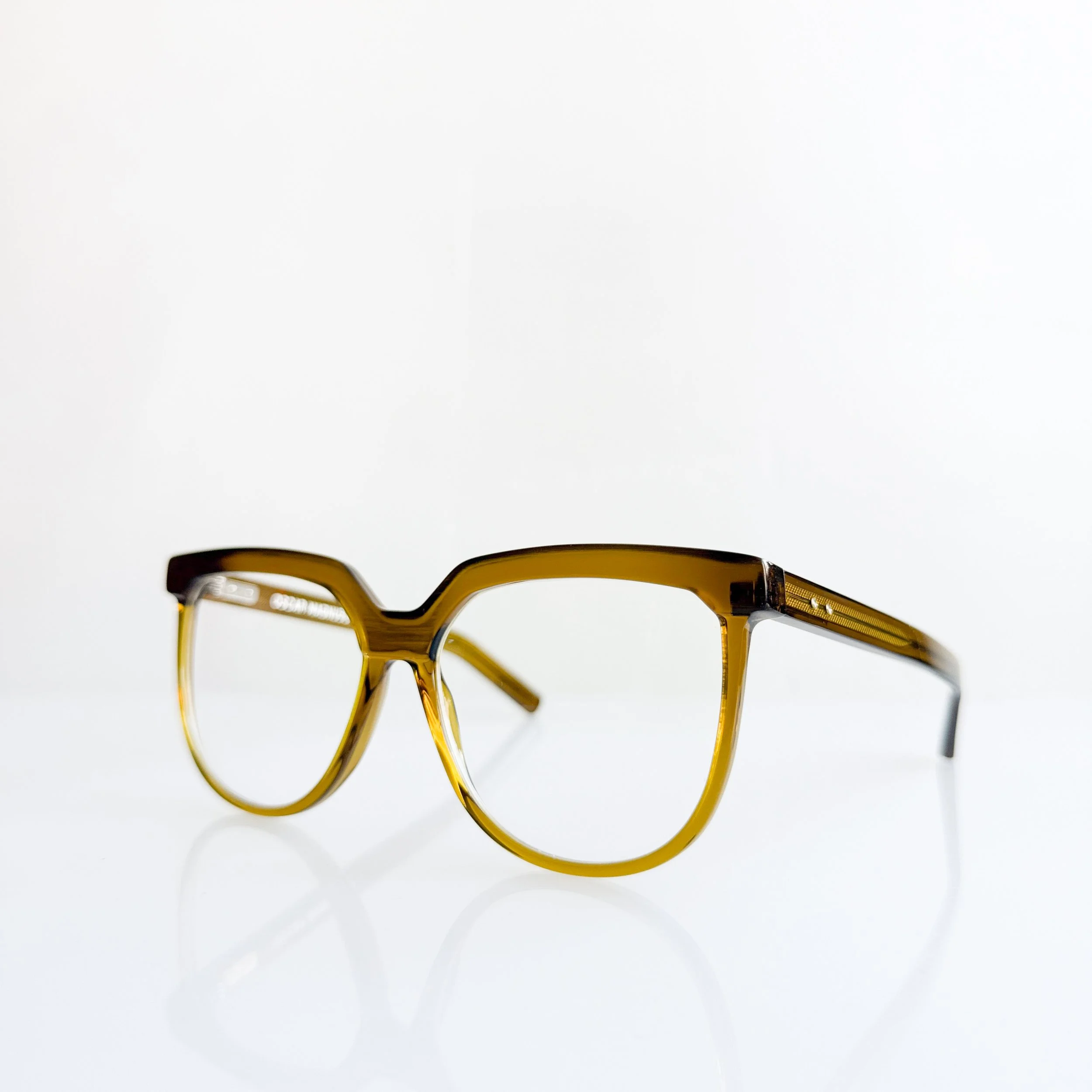 oscar-magnuson-candy-om4-burnt-yellow-oversized-green-frames-6.jpg