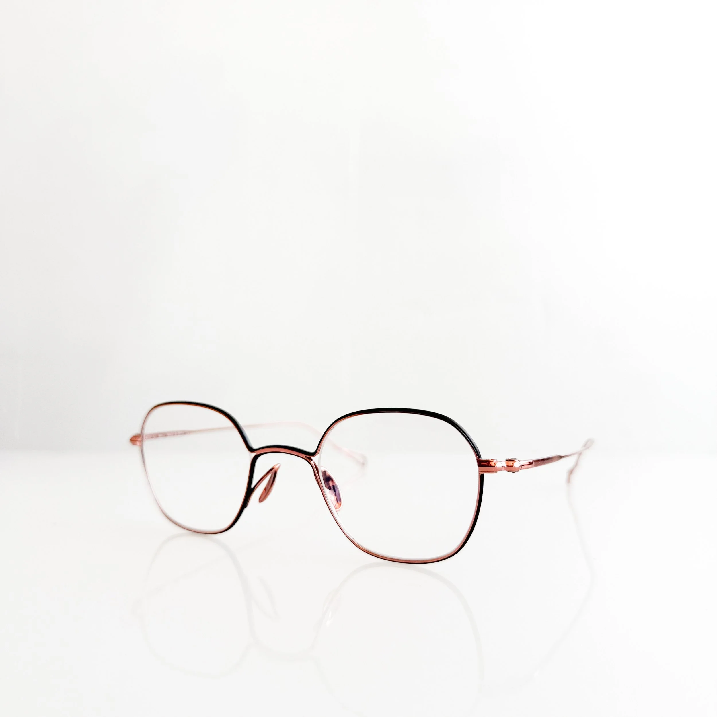 yuichi-toyama-price-albers-u-156-col-02-copper-brown-glasses-6.jpg