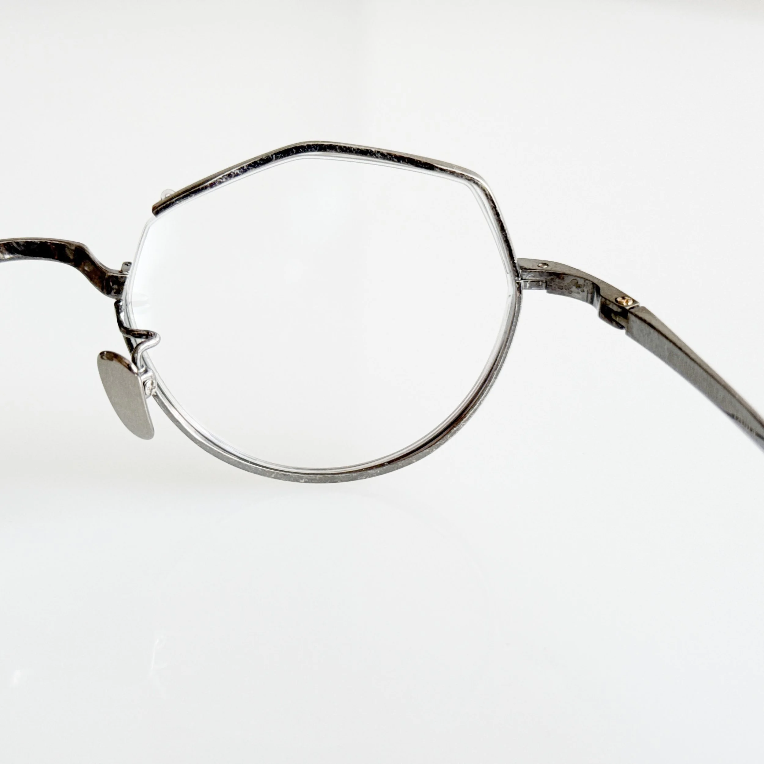 yoshinori-aoyama-ya-023-col-04-damage-silver-john-varvatos-4.jpg