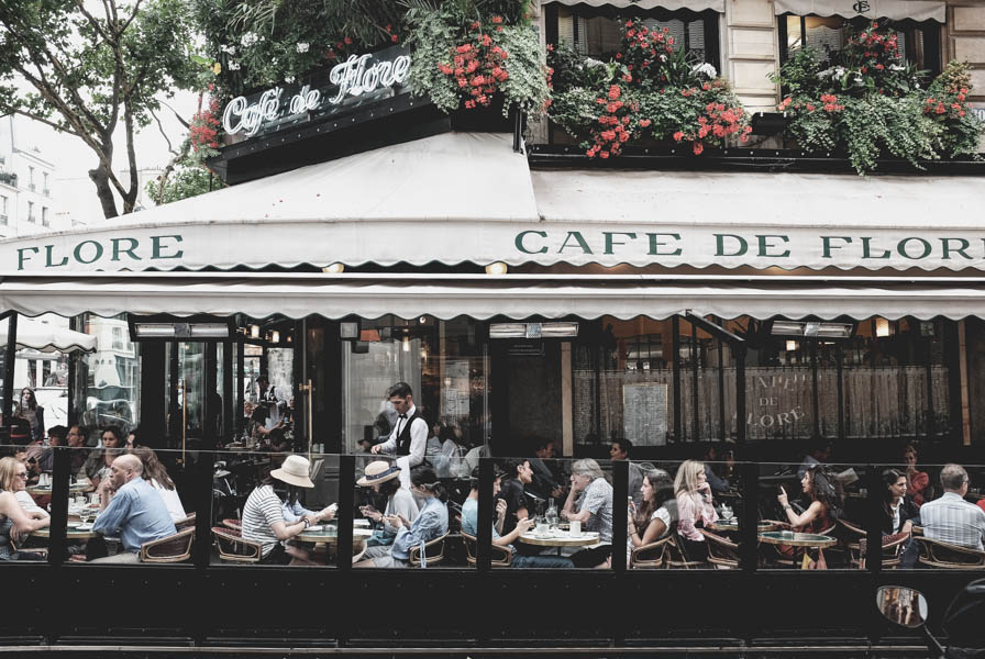 Legendinė Café de Flores. Legendary Café de Flores.