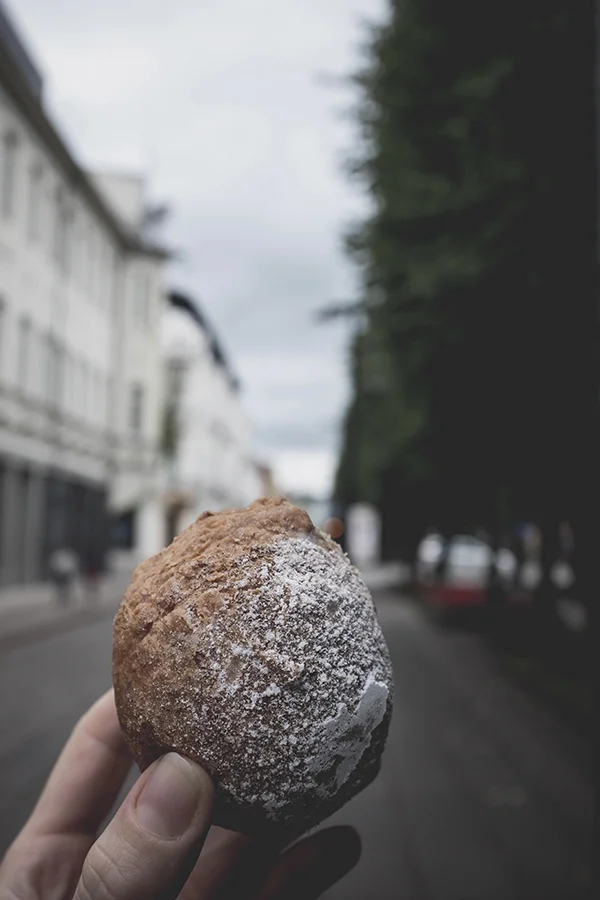 Mano mėgstamiausia varškės spurga. Spurgine. Kaunas. My favorite cottage cheese doughnut. Spurgine. Kaunas.