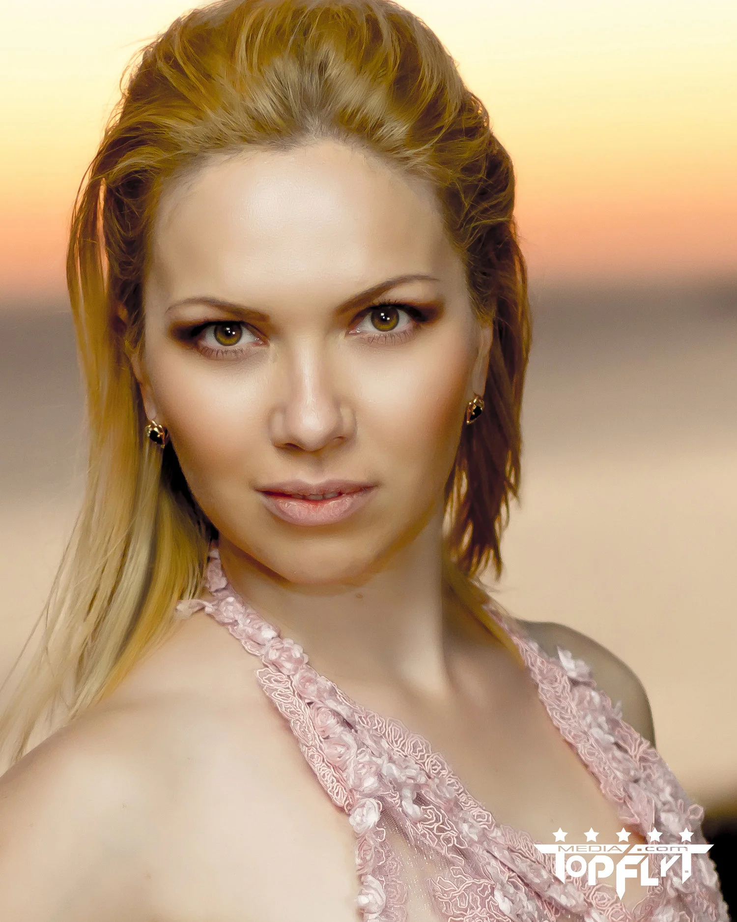 Prestigious Women's Getaway - Model HeadshotsPhotography, lighting and editing by Dumisani Maraire Jr. for 321Headshots.com
