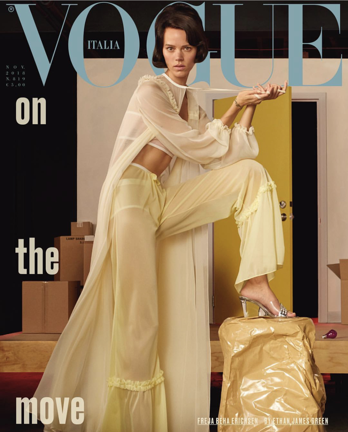 Italian Vogue Nov 2018 1.jpeg