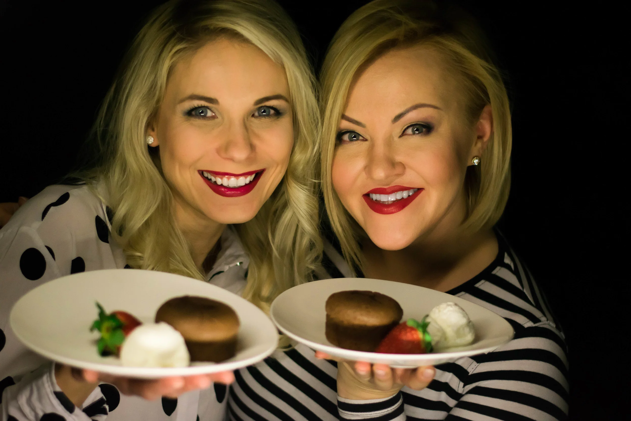 Vezuvijaus pyragaitis, Lava cake, Šokoladinis suflė, Fondantas - kaip pavadinsi, taip nepagadinsi