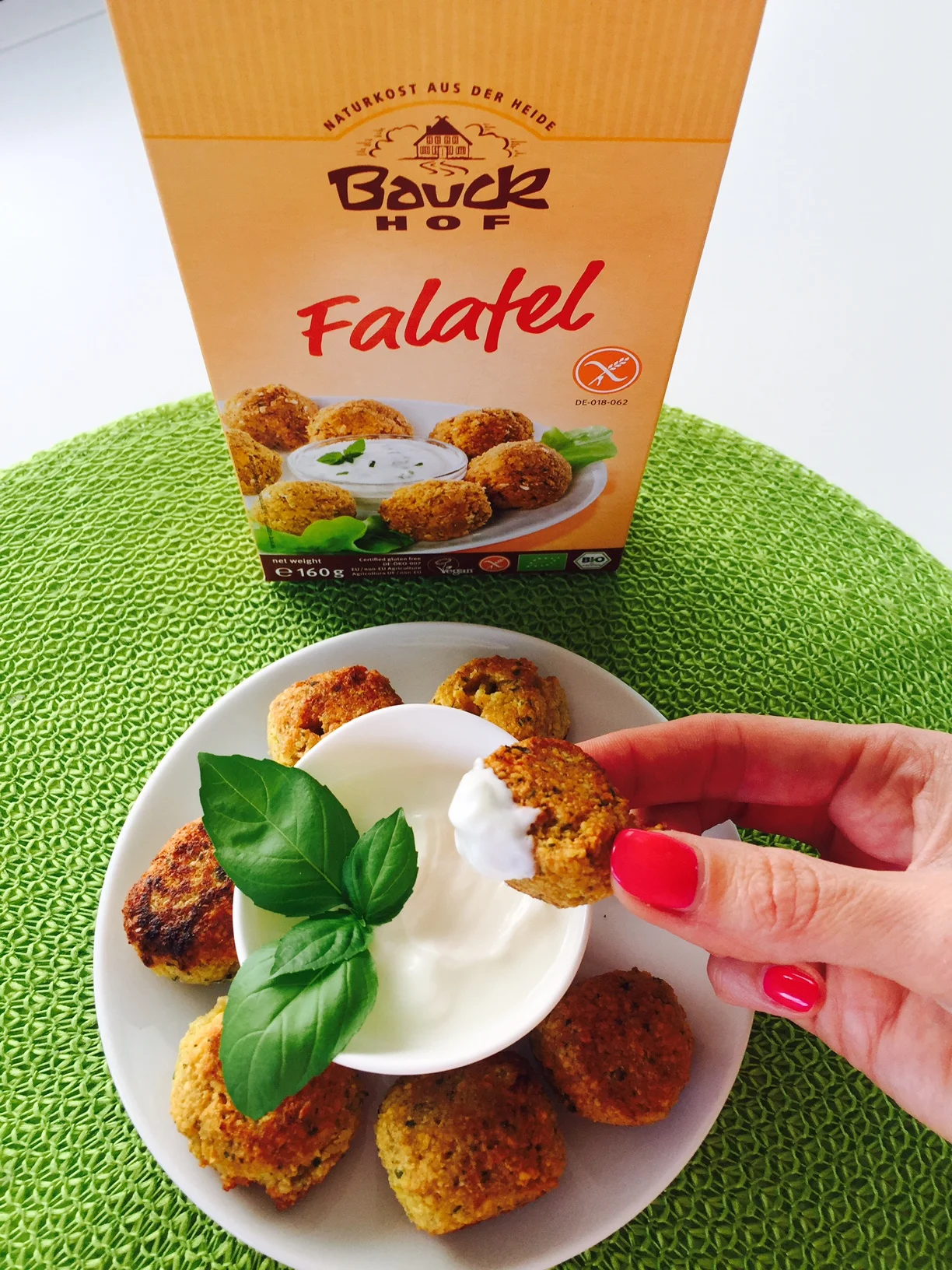 Falafeliai be gliuteno be glitimo.jpg