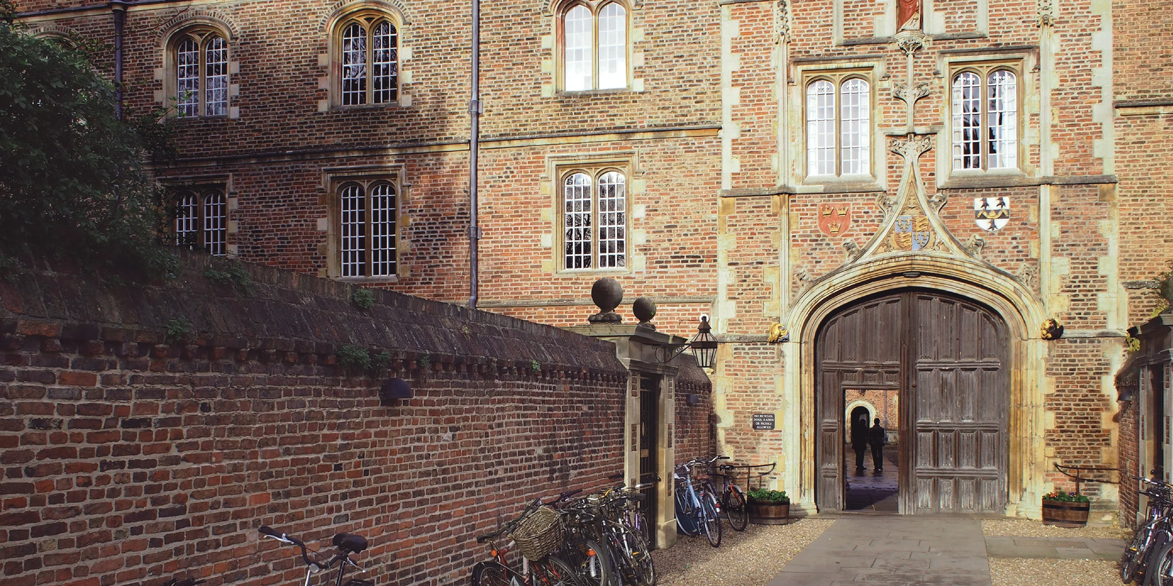 Cambridge: Proposed Entrance to the new Porters' Lodge at Jesus College Photographer: Paul Vonberg. Visualisers: Charlie Harpur & Jonathan Pyecroft