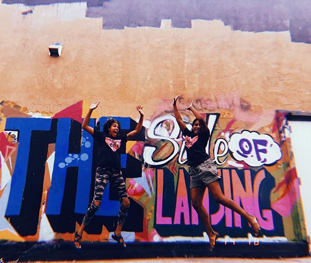SISTAS
Can I just tell you guys how much I love these two. They are so full of life, great encouragers, the real deals, my sister's from another mister, and never cease to make me laugh. 🖤🖤🖤