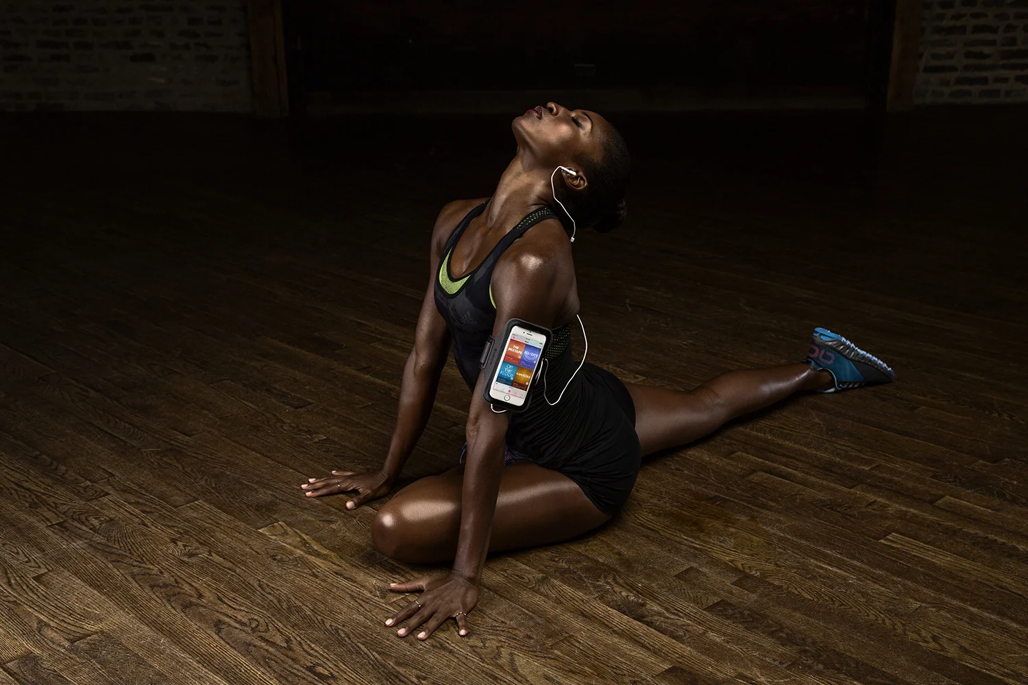 Fitness head up to sky B.jpg