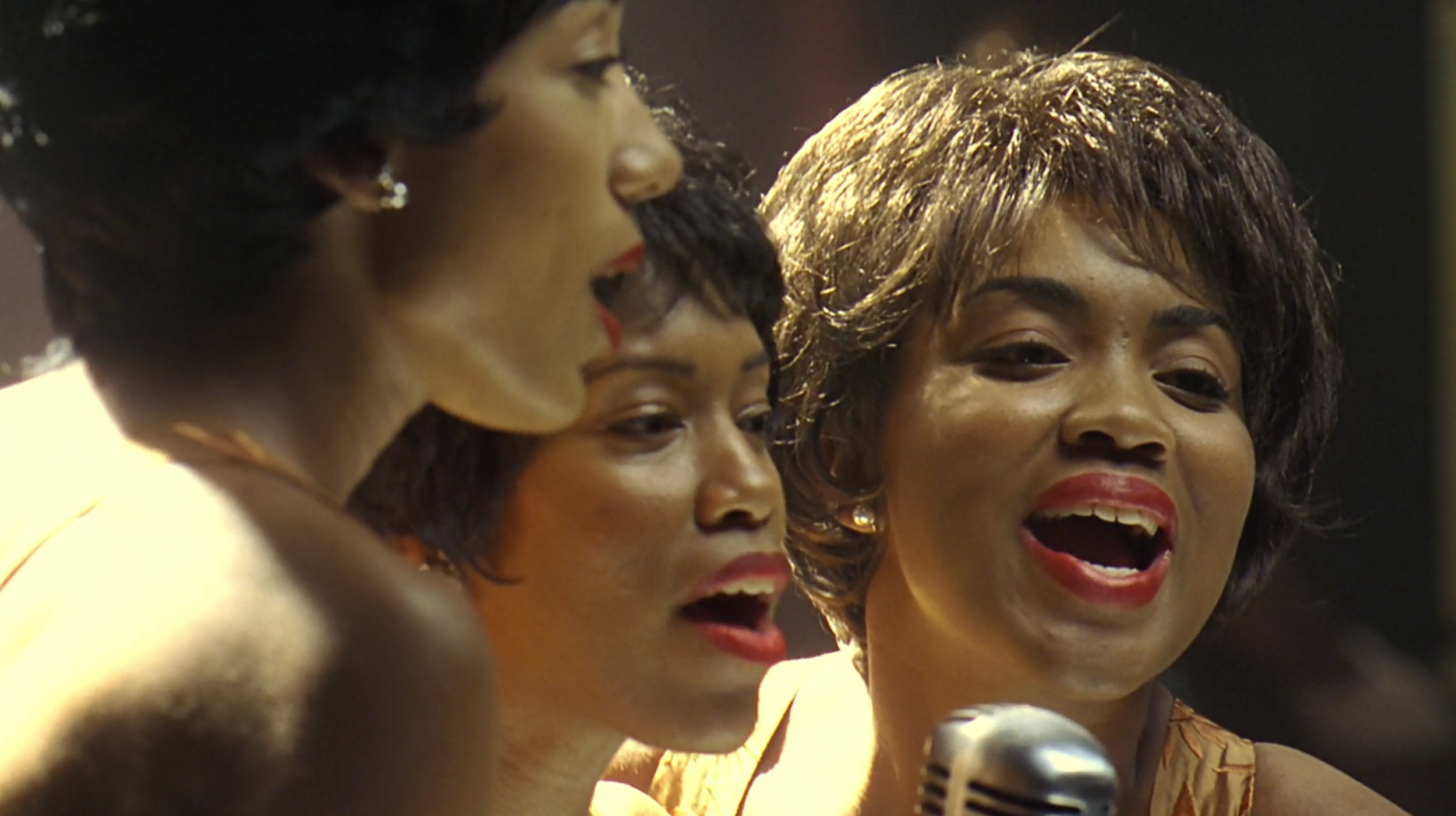 Ray_Rayettes with Red Lips_02.png