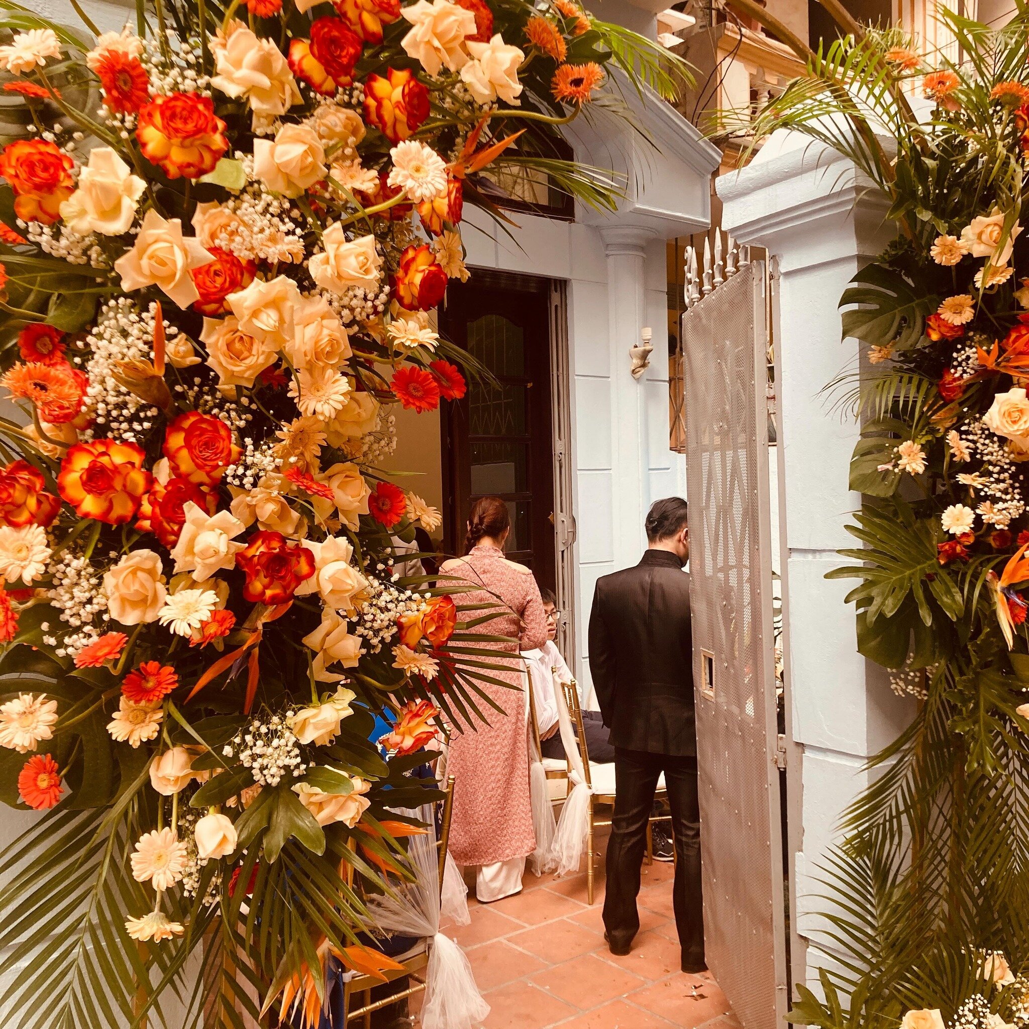 I&rsquo;m back in Victoria after a month in Vietnam and ready to go! My travels concluded with my cousin&rsquo;s wedding in Hanoi. This photo is from the traditional tea/&lsquo;asking&rsquo; ceremony which takes place at the bride&rsquo;s house. Hano