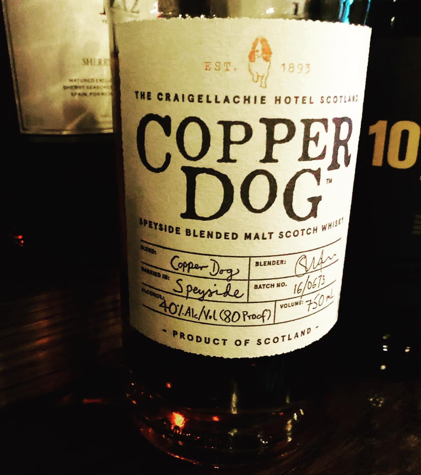 🐶 . #blendedscotchwhisky #scotch #bourbon #rye #whiskey #whisky #bar #byc #copperdog #woof