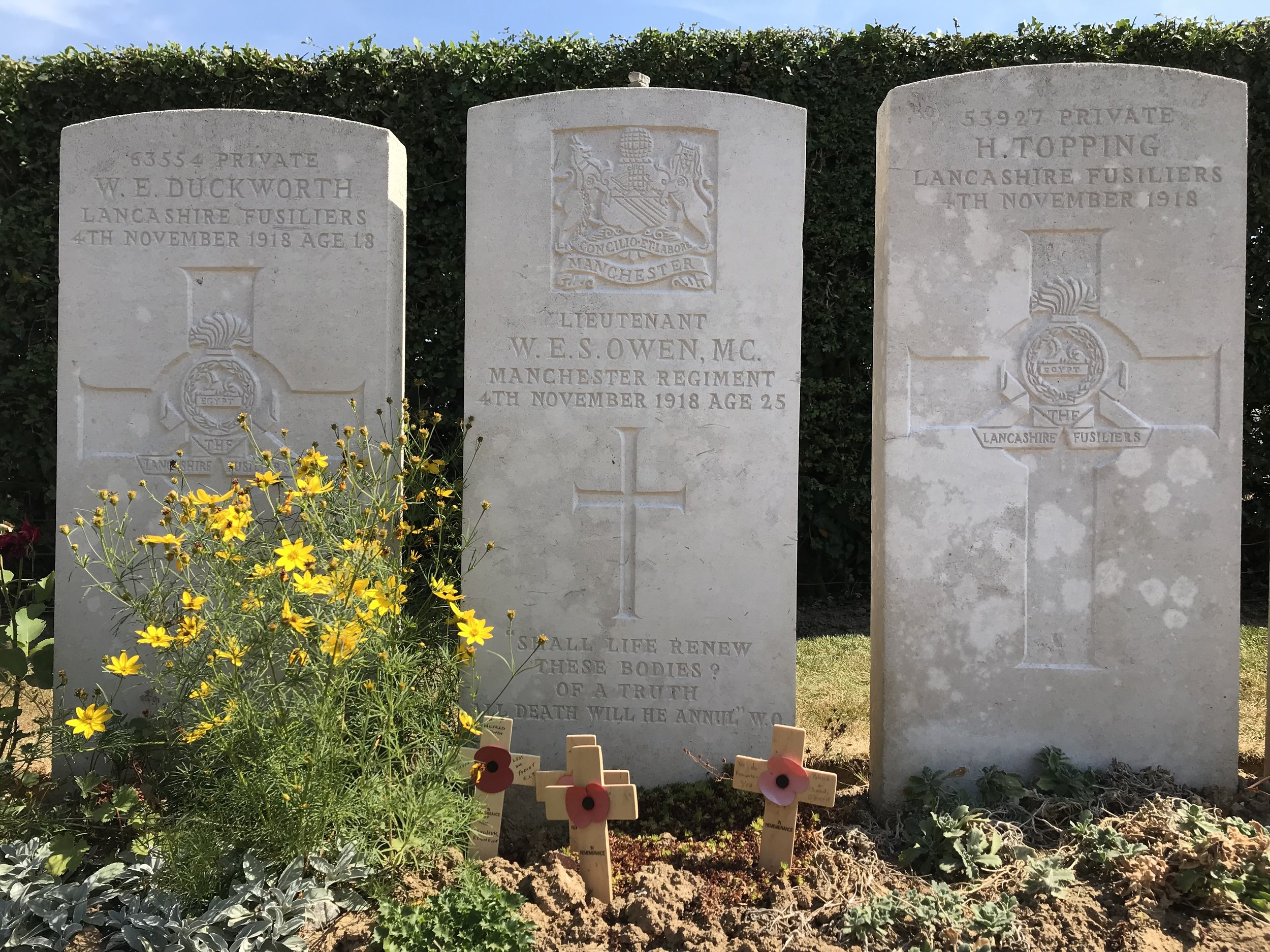 Wilfred Owen's grave