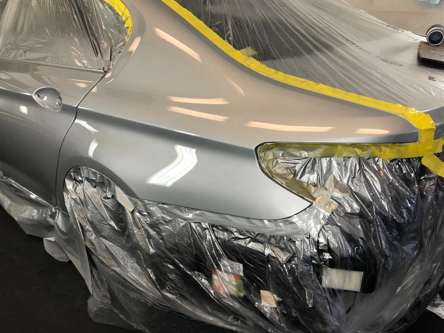 BMW @icareducation Certified Collision Repair. We work with all Insurance Companies. We provide a Lifetime Warranty. We only use OEM parts. 
#bmw
#collision 
#bmwlove 
#bmwgram 
#bmwlife 
@spies.hecker 
@sata_global