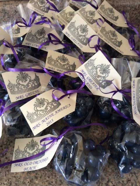 2 oz bag of Chocolate covered Blueberries