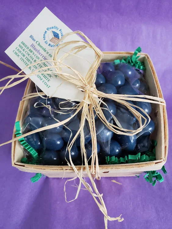 Maine Blue Chocolate covered Blueberries in Blueberry Basket!