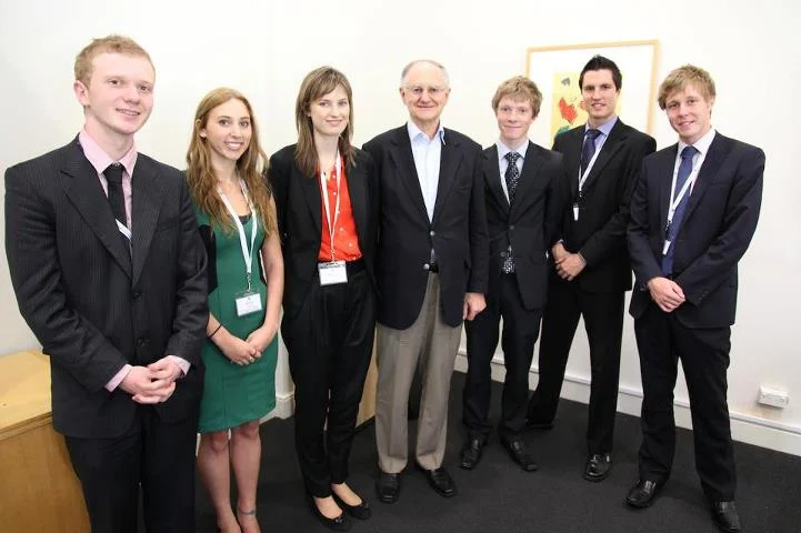 429272_344655975572264_174795262558337_890721_12122918_n copy.jpg