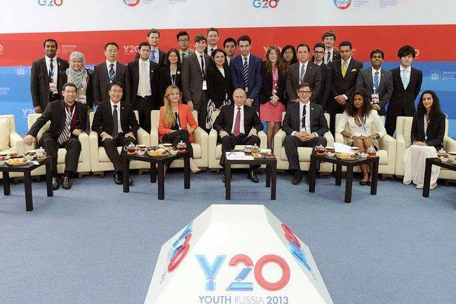 Y20 delegates with Russian President, Vladimir Putin copy.jpg