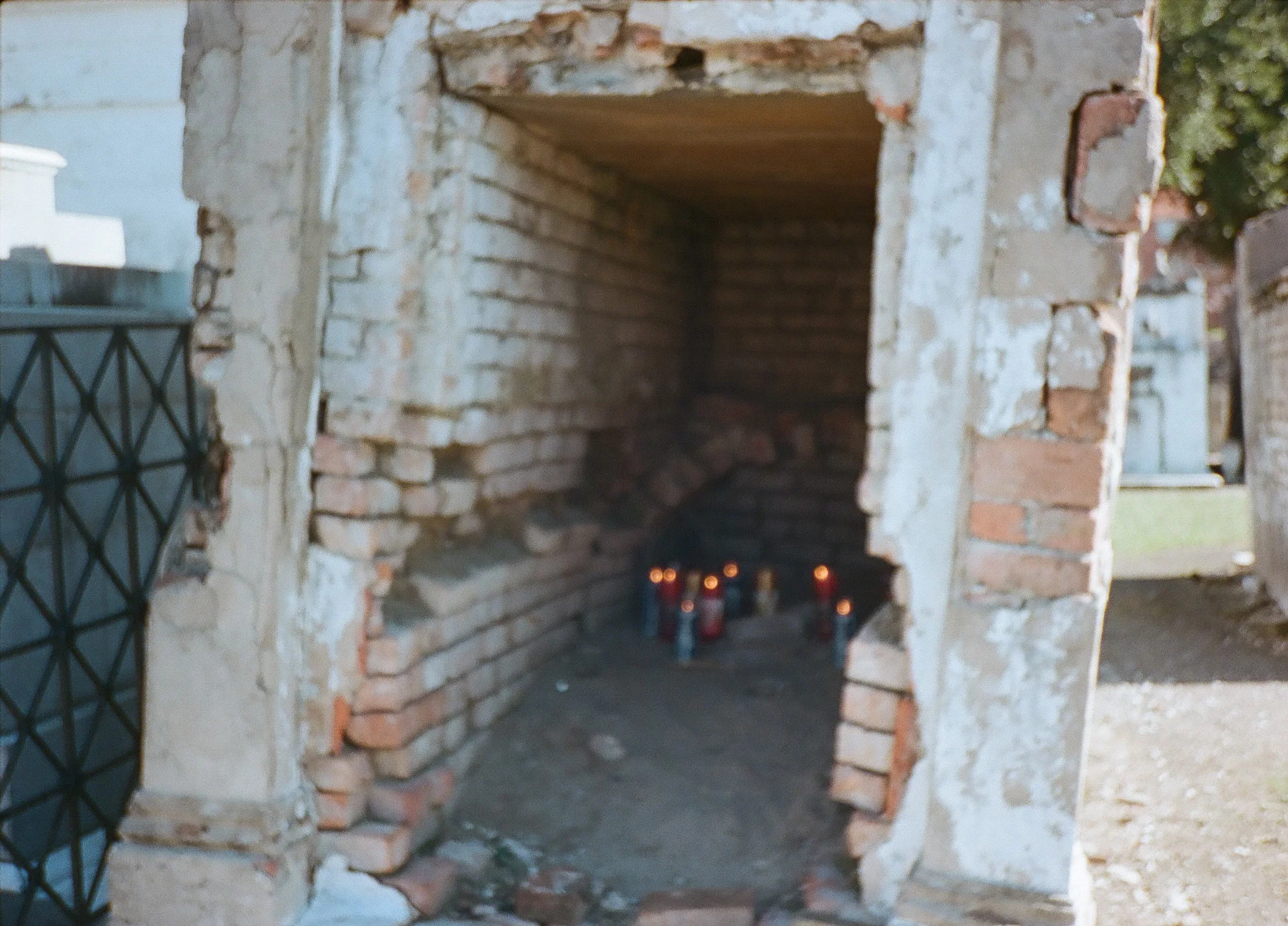 04870035-2.jpg