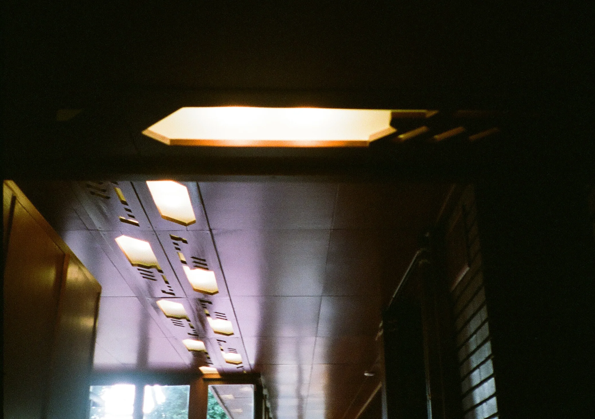 08730004.jpg