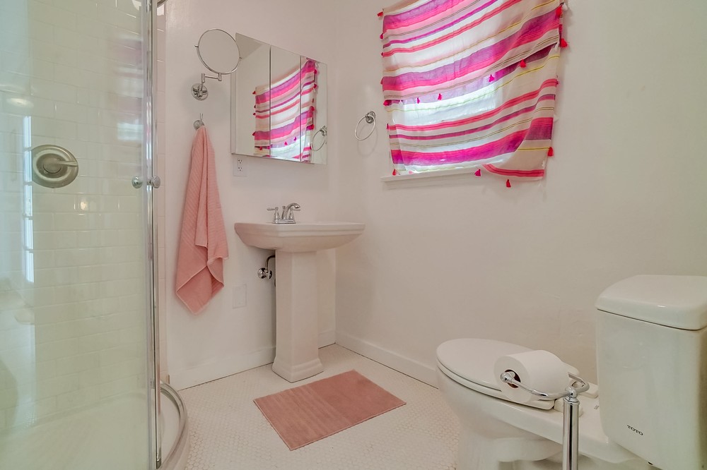 1212-s-spaulding-ave-060_web.jpg