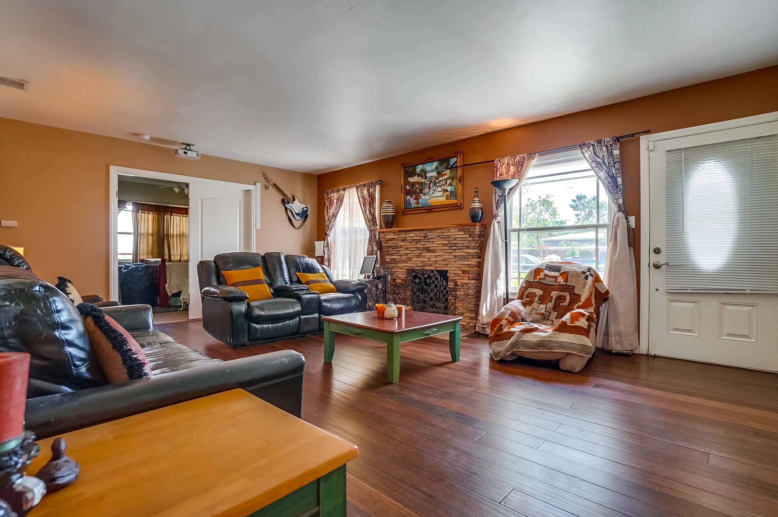 9523-arleta-ave-010.jpg
