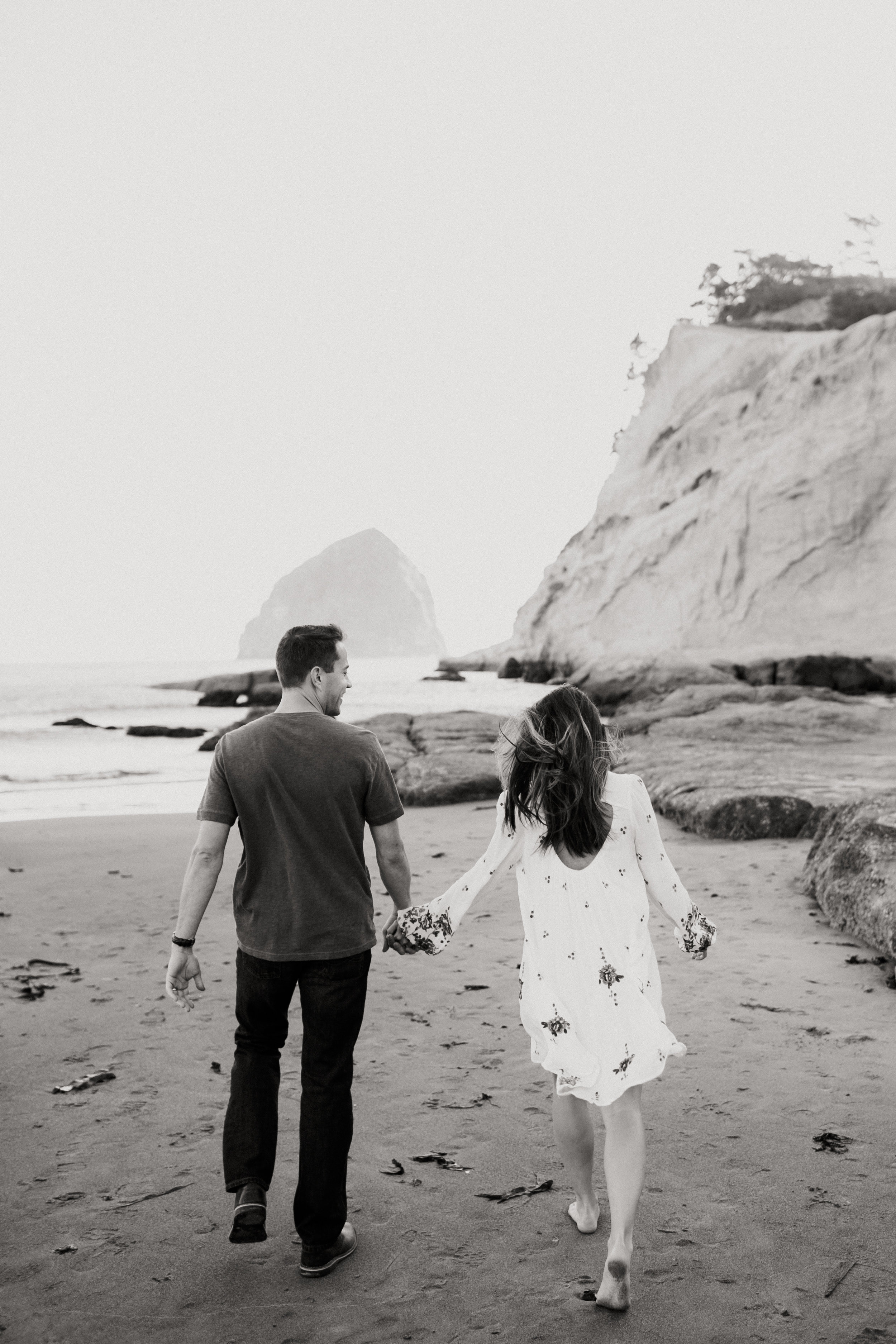 Oregon_Coast_Engagement_Melissa_Marshall_.10.jpg