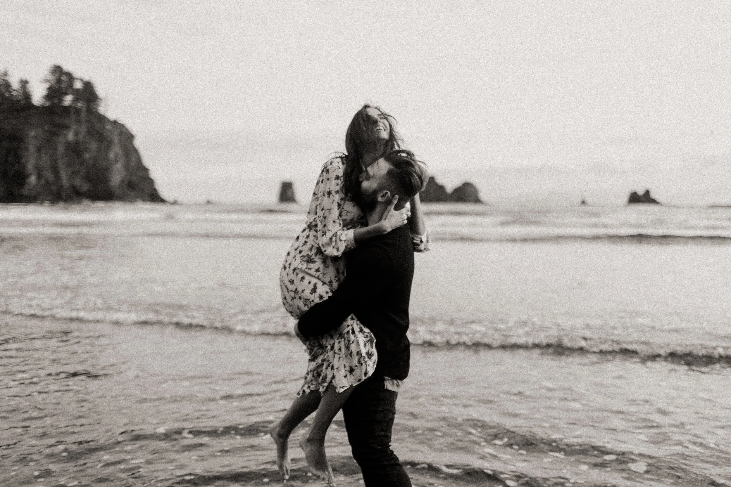 MELISSA MARSHALL BLACK+WHITE PRESETS