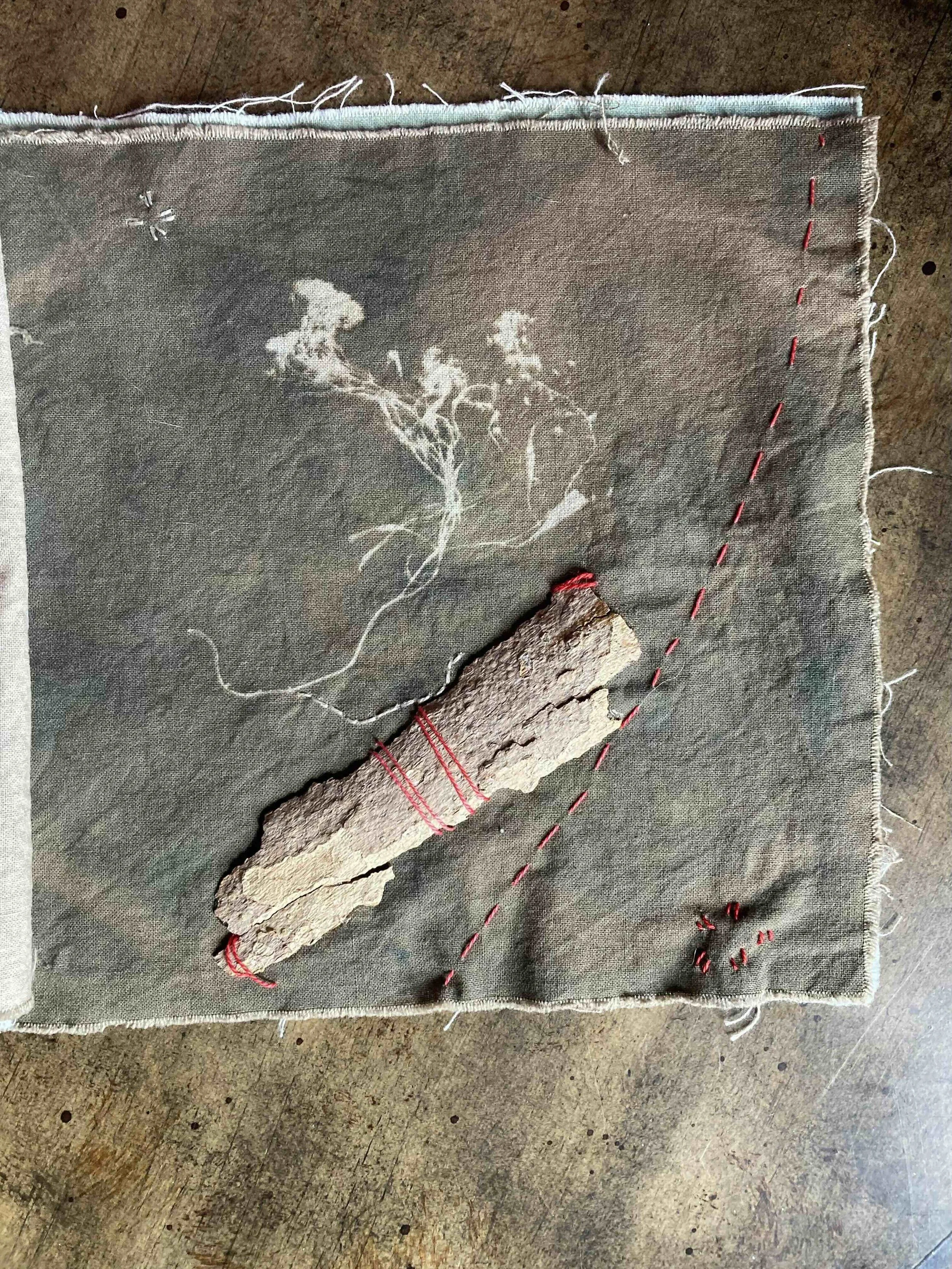 fabricmeditationbook1esmall.jpg